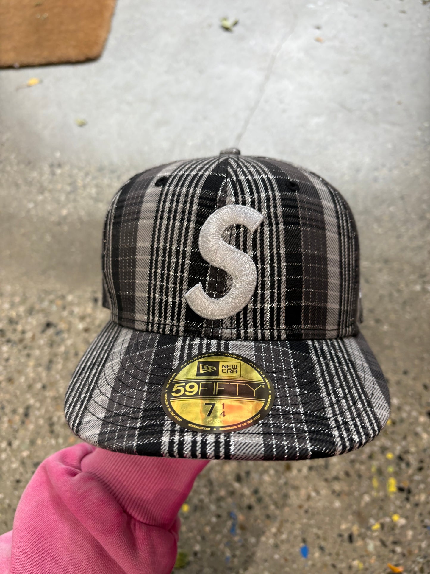 (7 1/4) Supreme x New Era Metallic Plaid Fitted