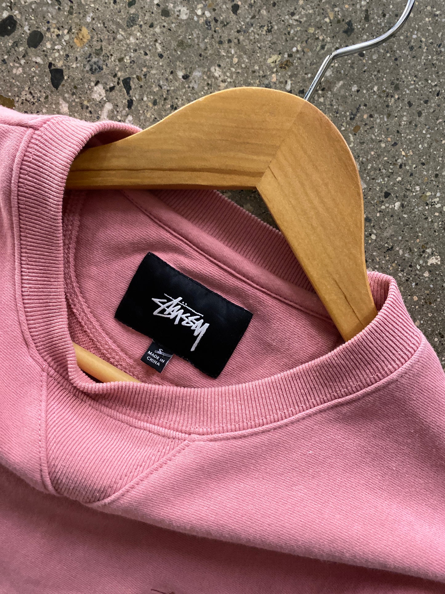(S) Pink Stussy Crewneck