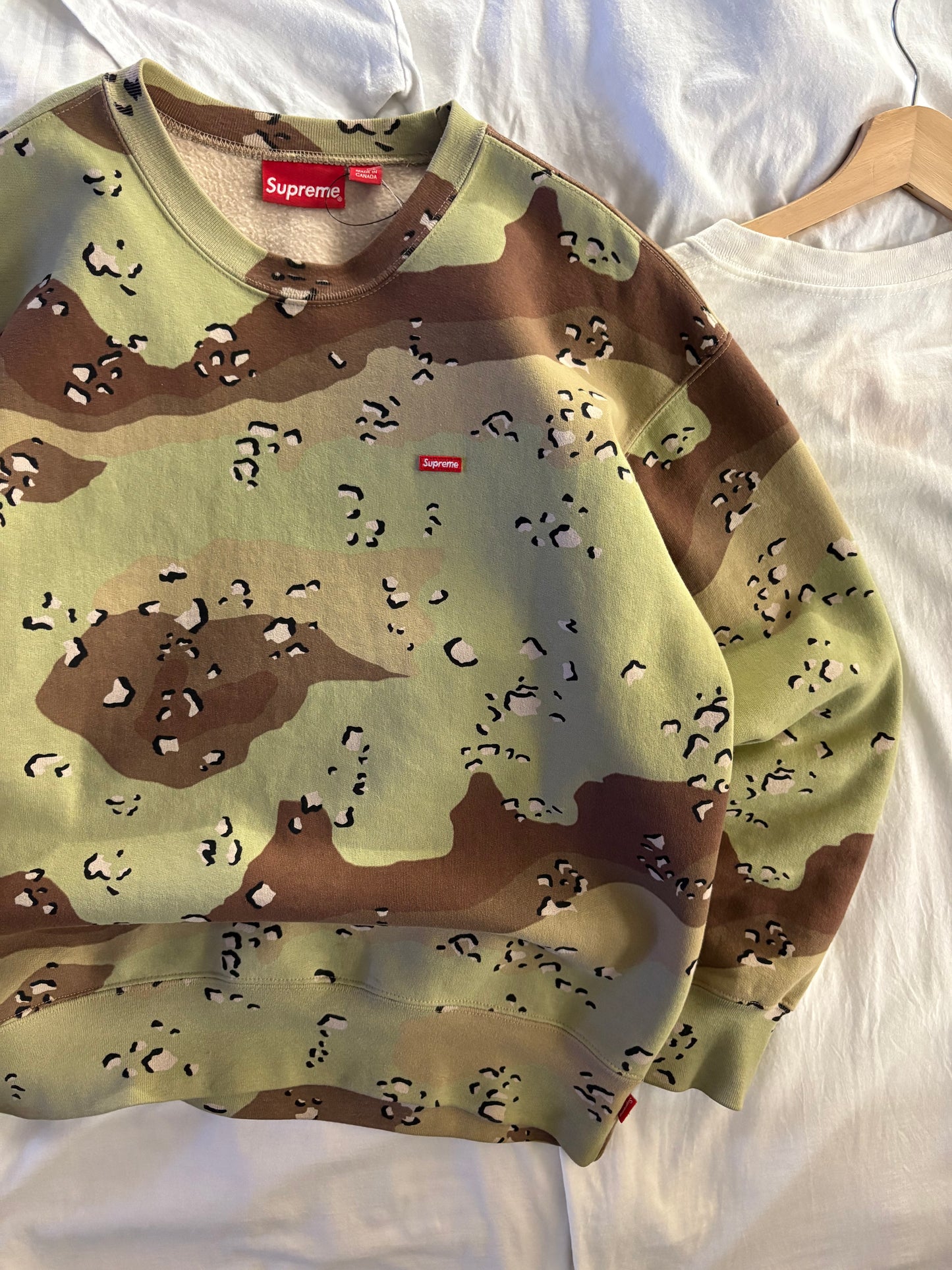(M) Supreme Desert Camo Sweater