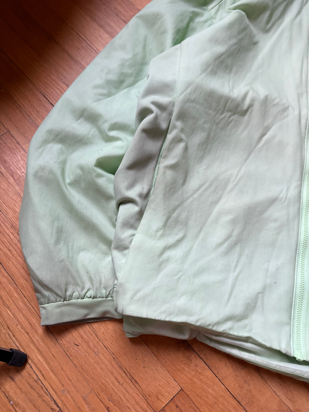(L) Mint Green Proton LT Arcteryx Hoody