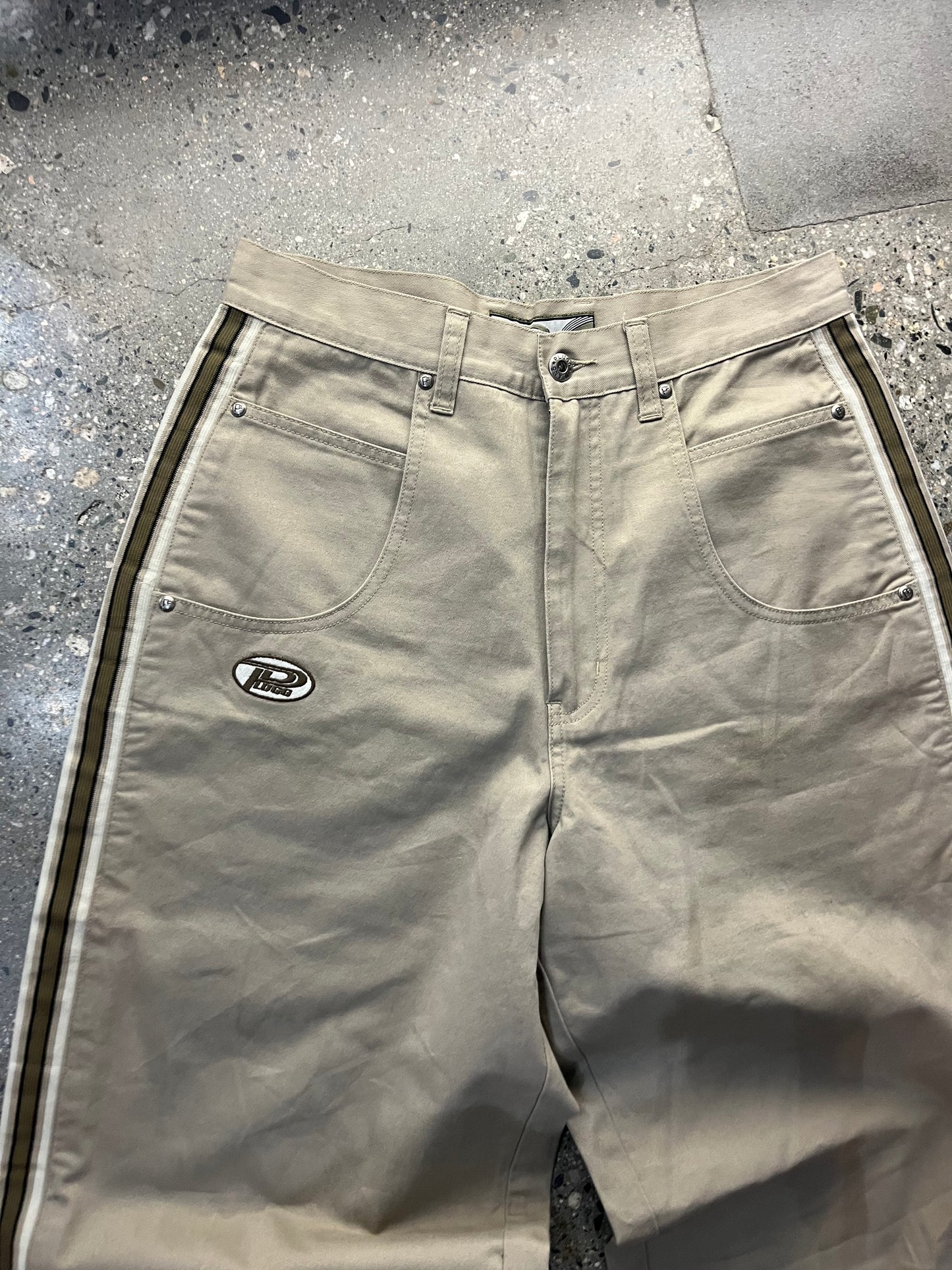 (32”W) Y2K Baggy PluggNYC Stripe Pant