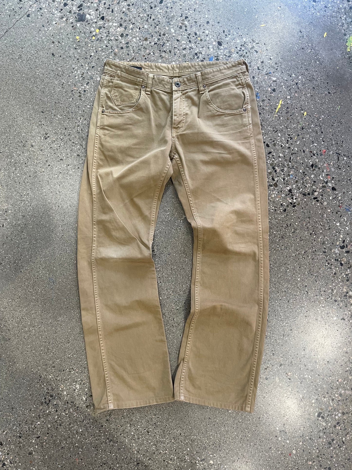 (34”) John Bull Olive Jeans