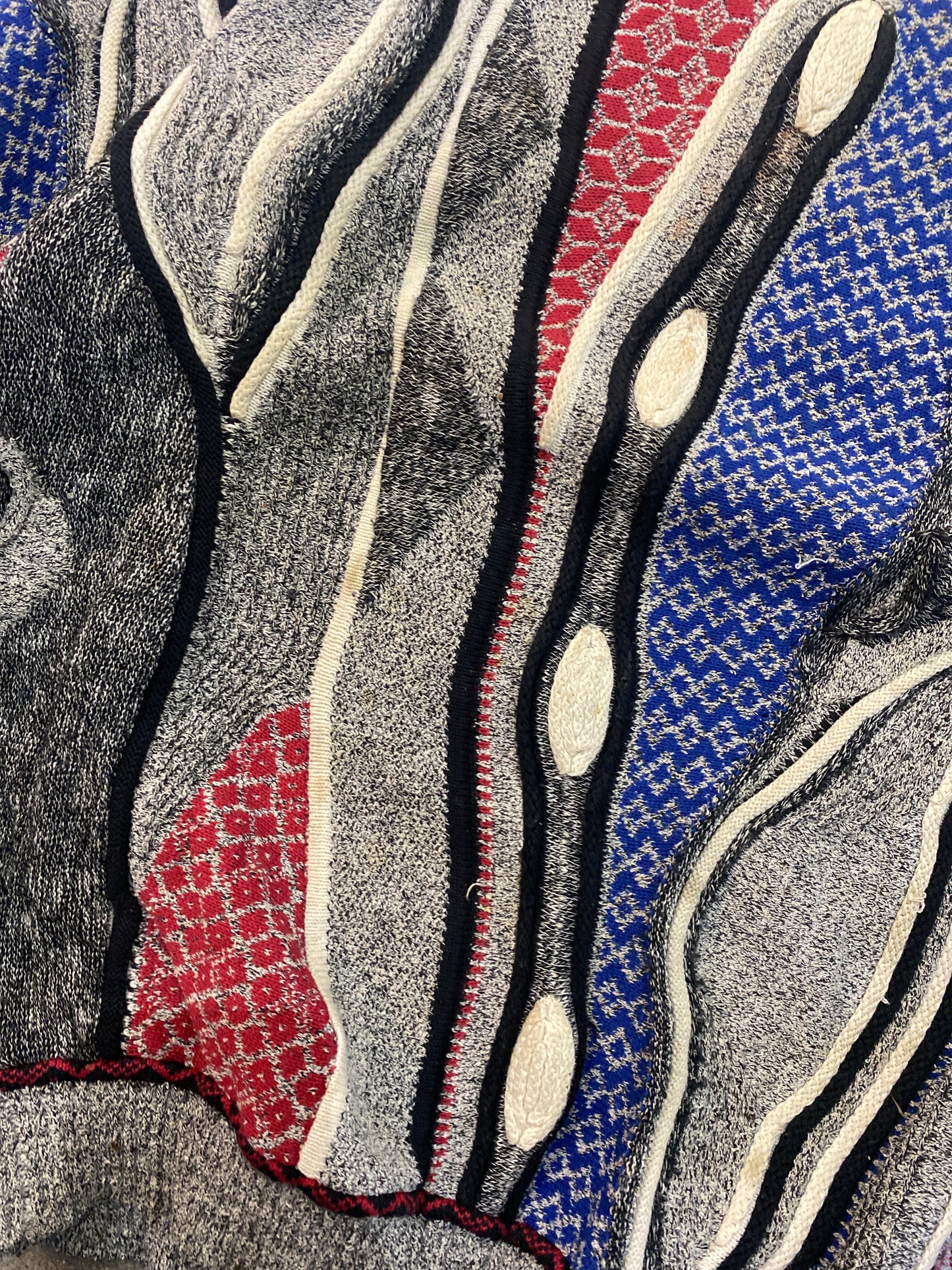 (M/L) Tosani Artistic 3D Coogi Style Knit