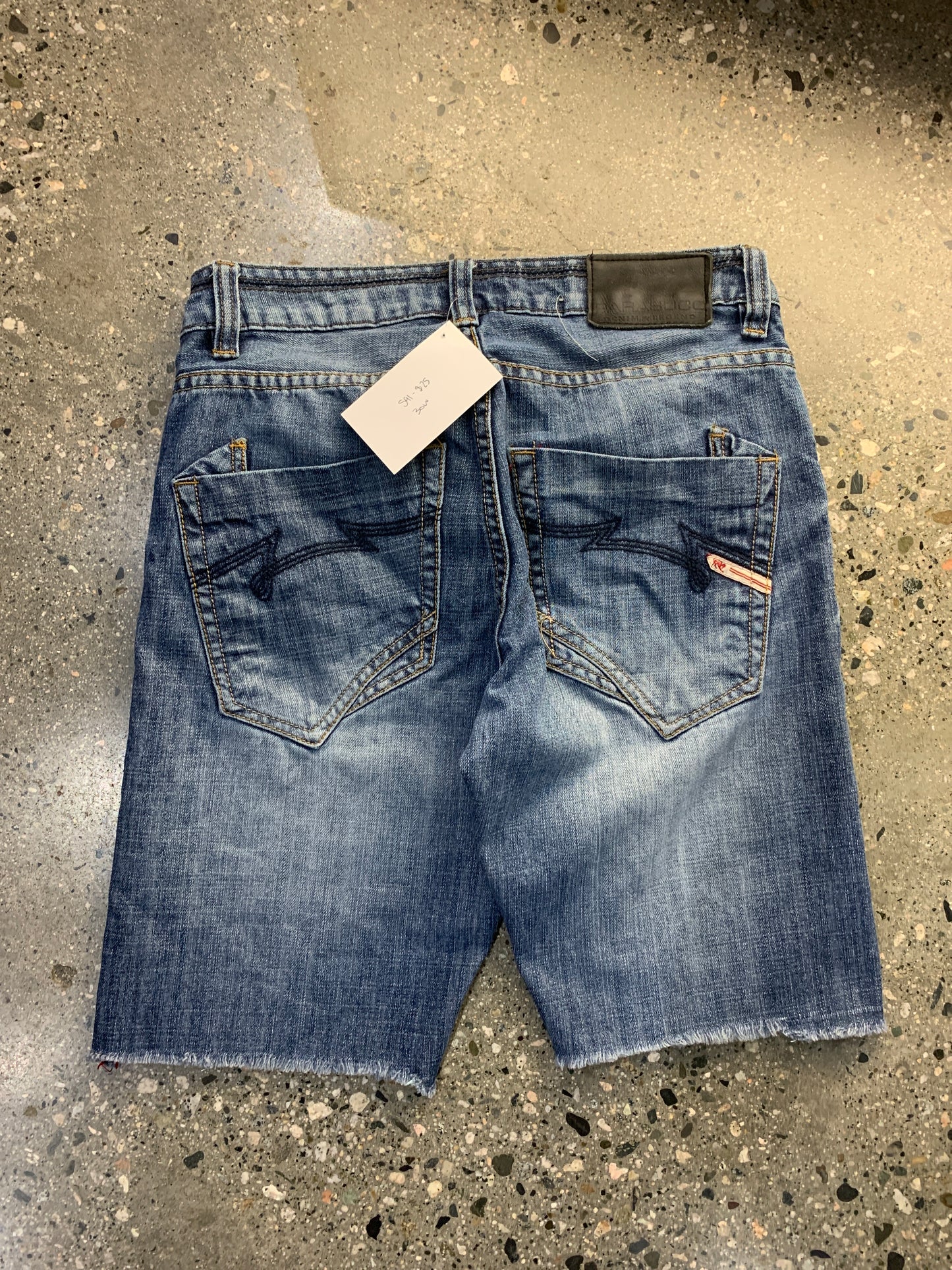 S91 - 30w Parasuco Cutoffs