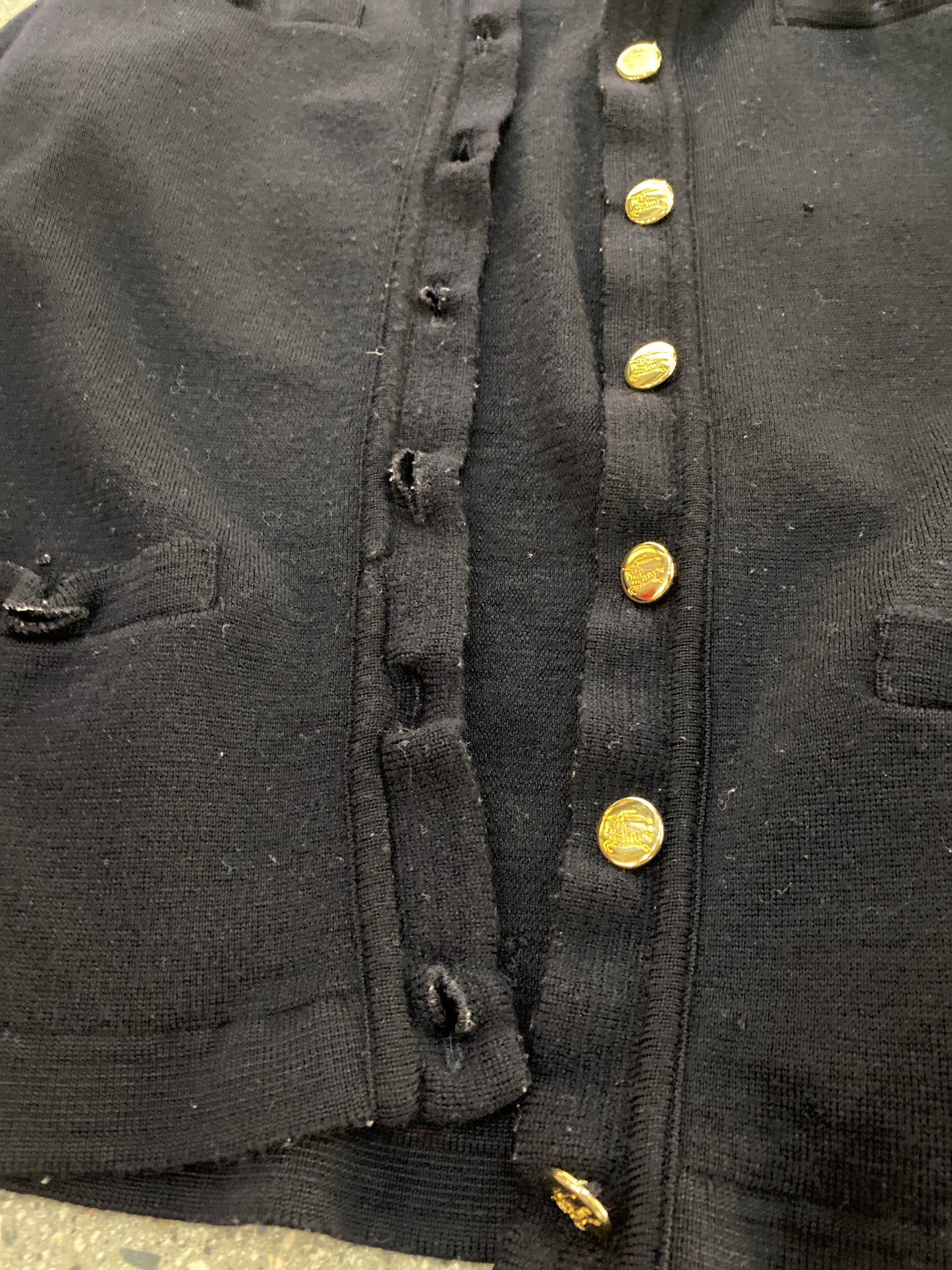 (M) Vintage Burberry Cardigan