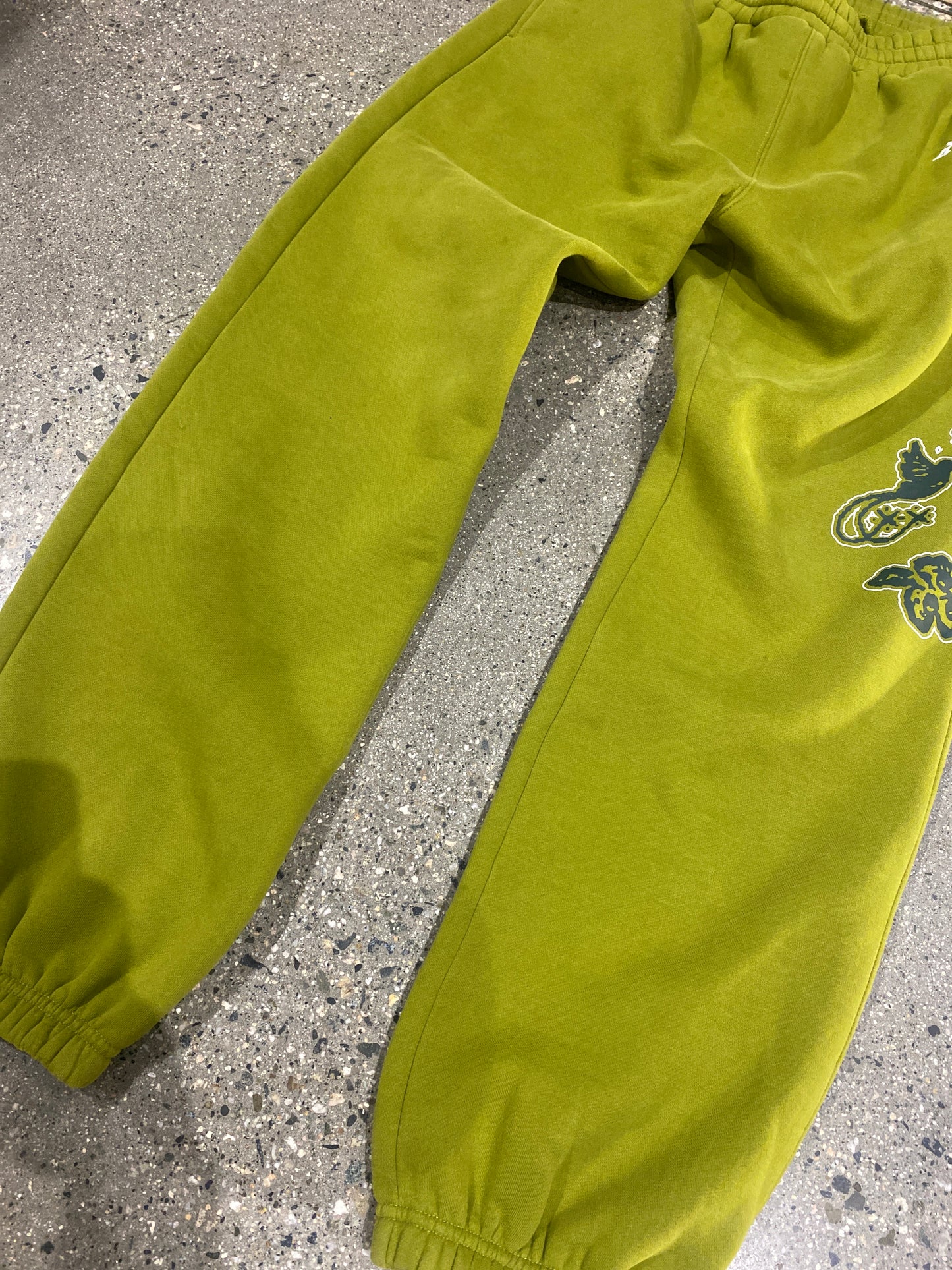 (M/L) 4YE Sweatpants 2022