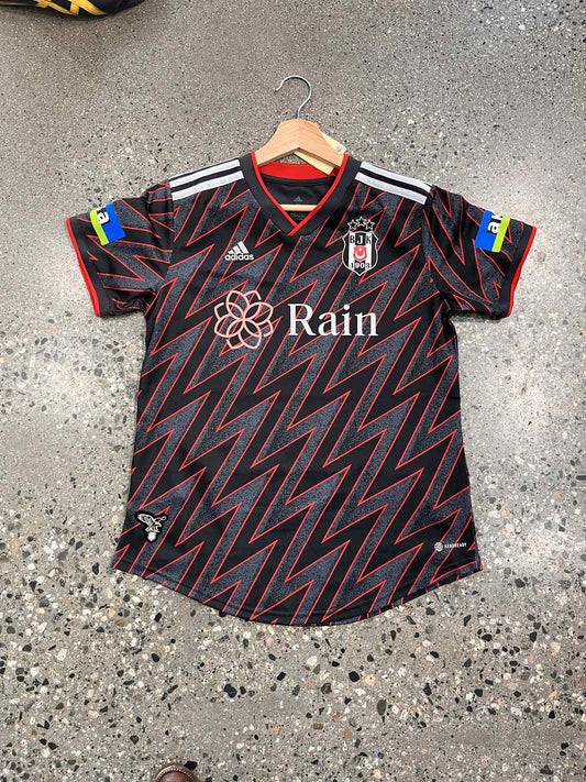 (M) Besiktas 22-23 Away Kit