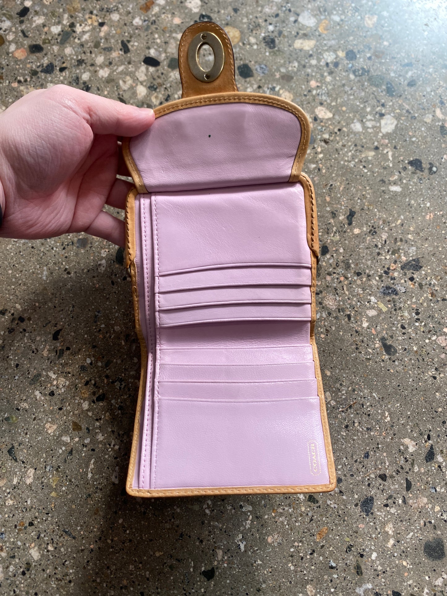 (OS) Coach Legacy Wallet
