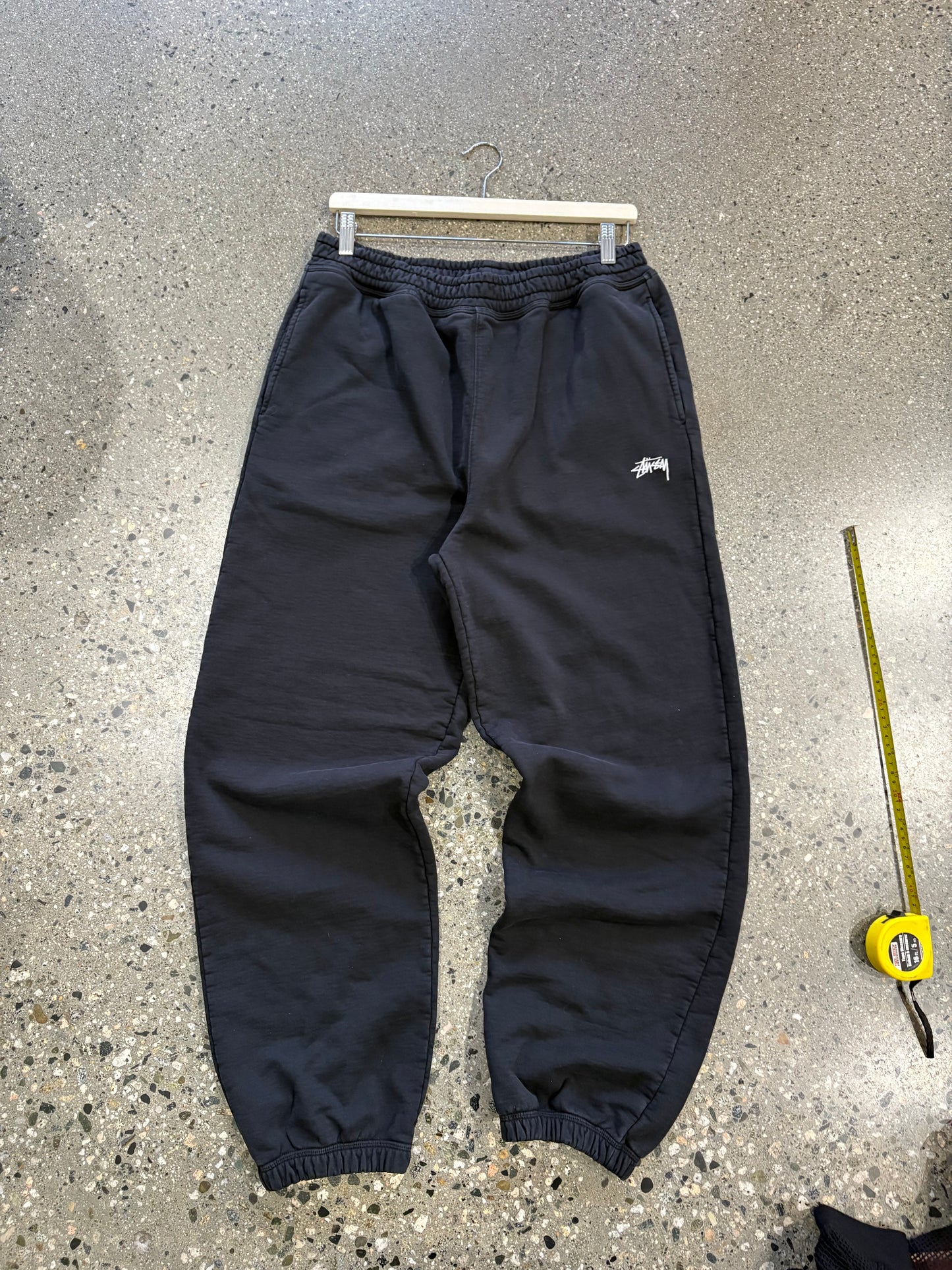 (L) Stüssy Black Script Sweats