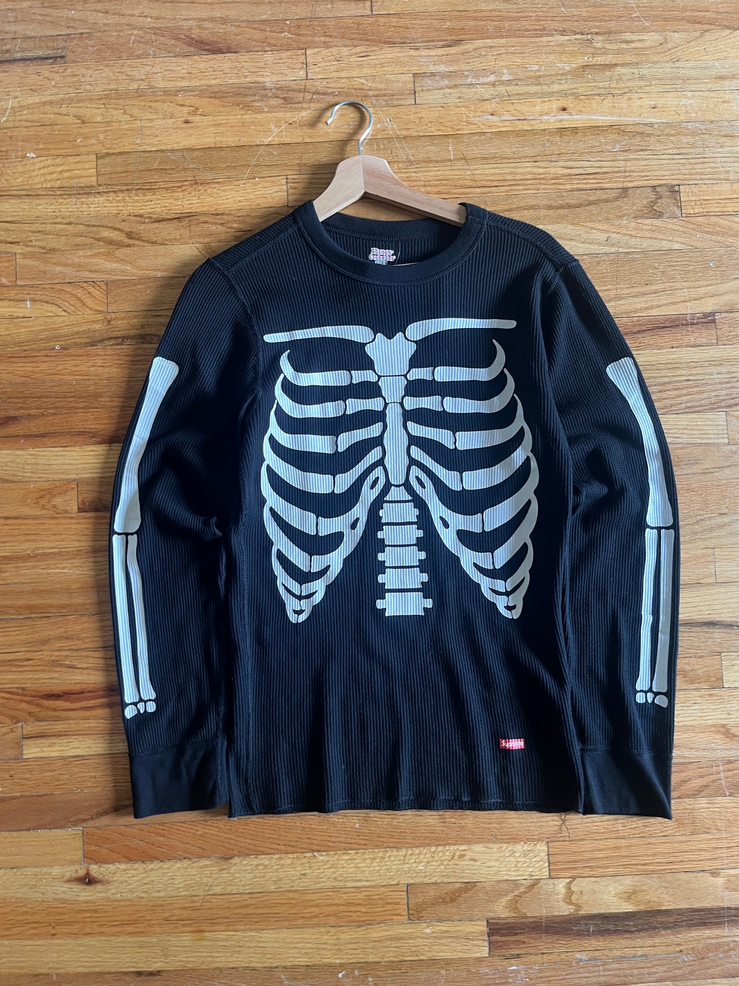(S) Supreme x Hanes Skeleton Thermal