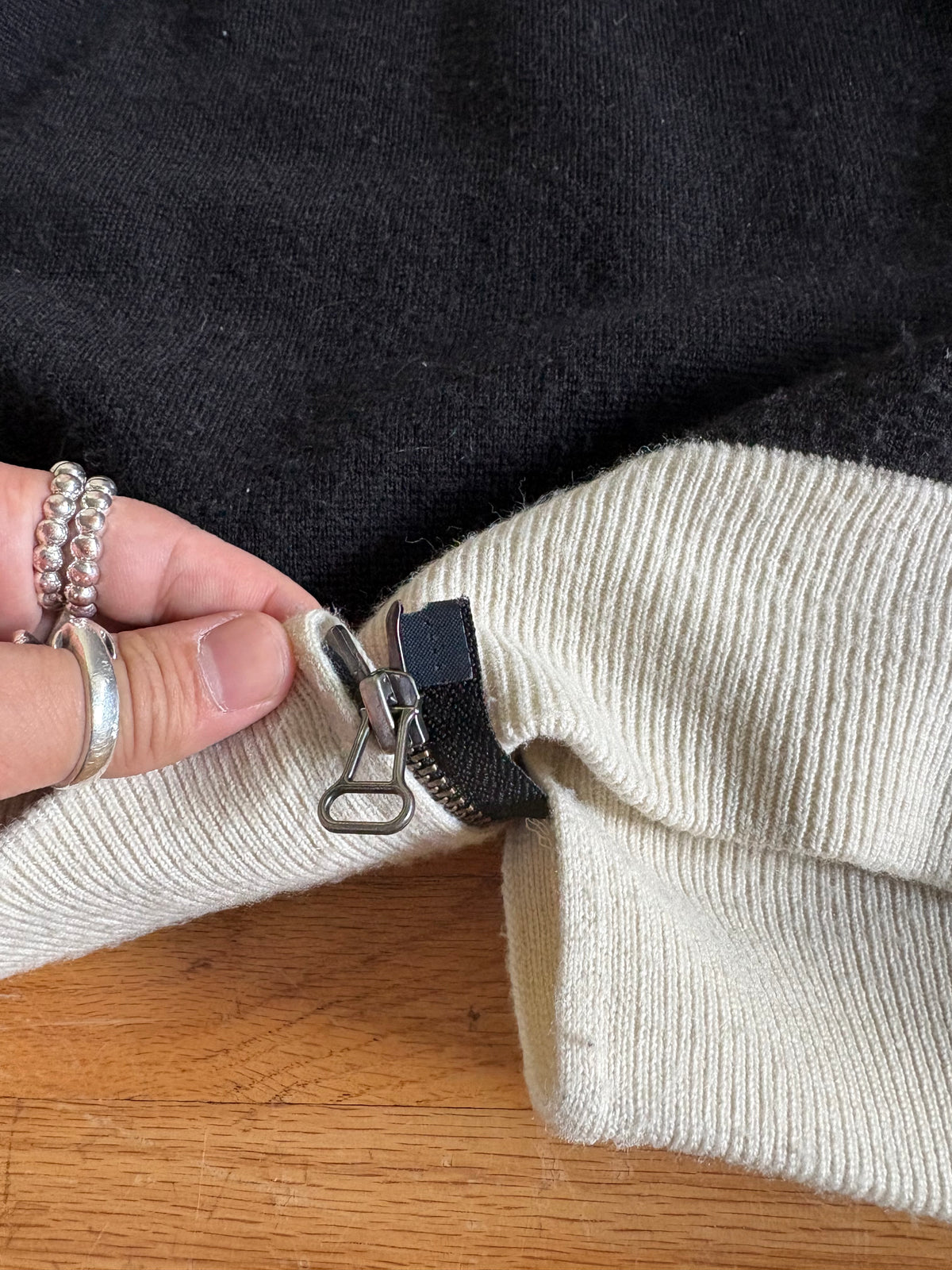(M) Corteiz Knit Zip V2