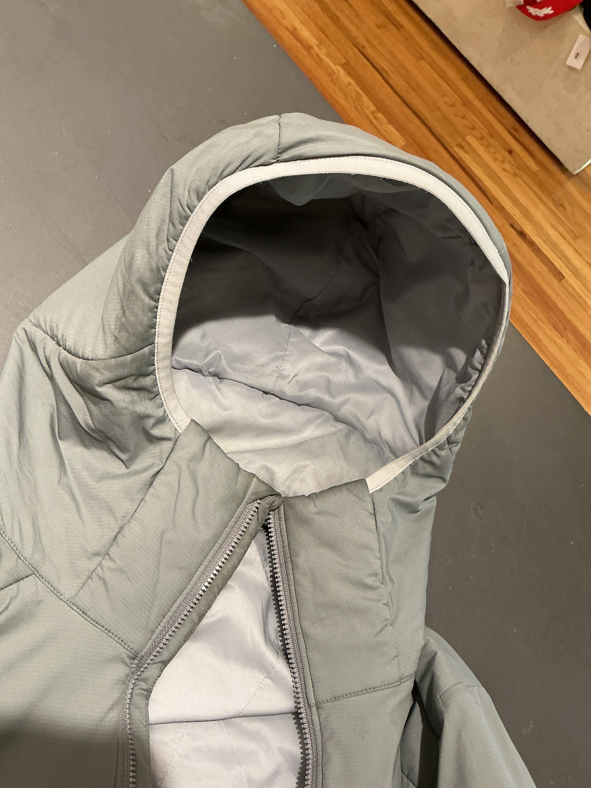 (Men’s L) Arc’teryx Grey Atom LT Hoody