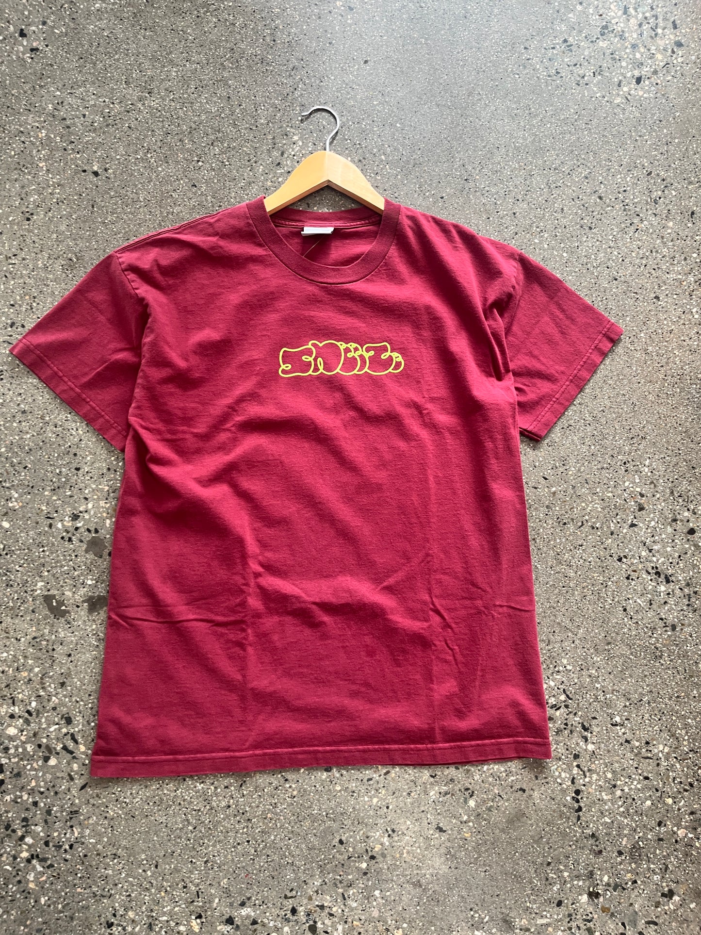 (XL) Sneeze Magazine Tee - Wine Red