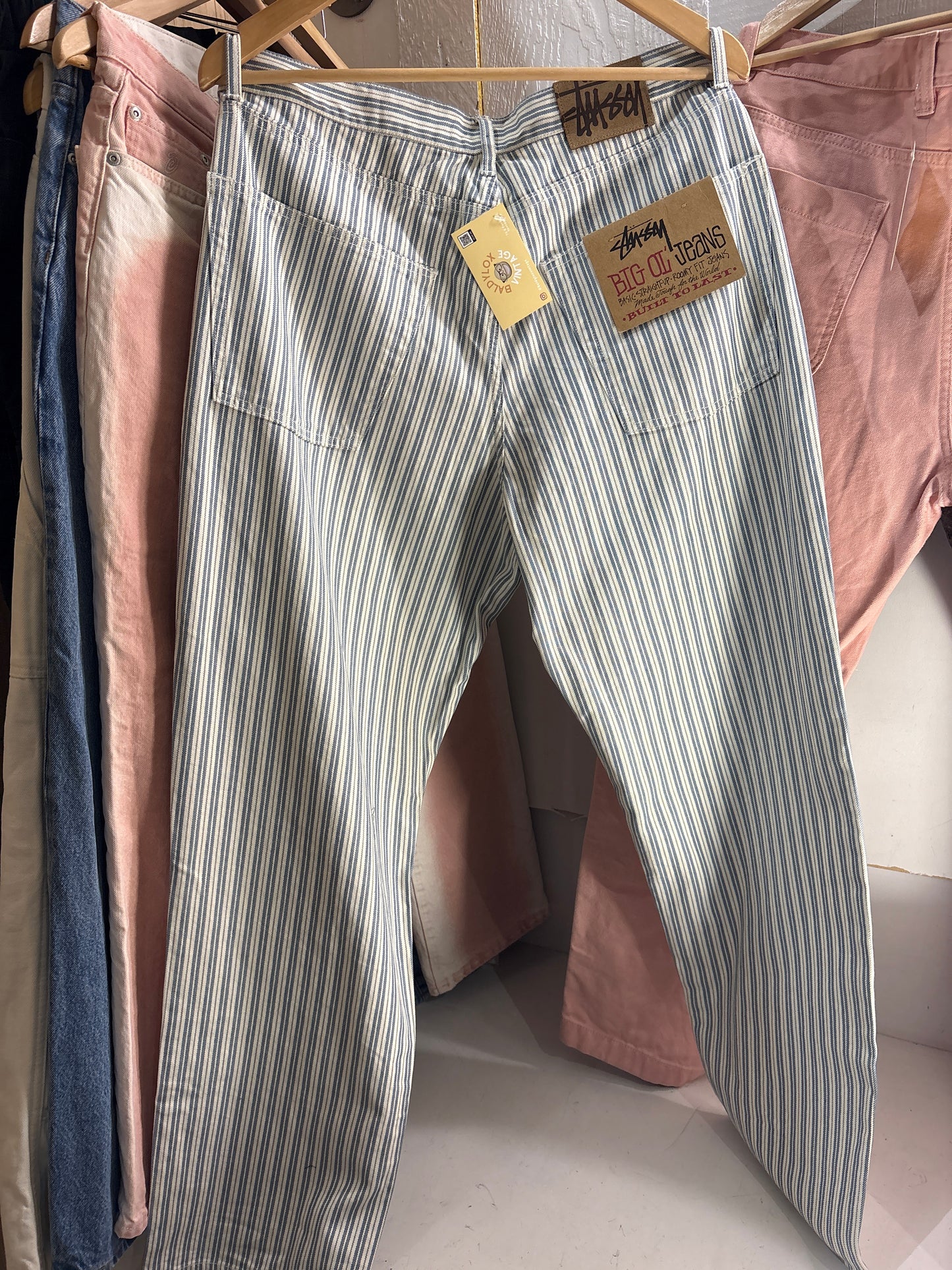 (34”) Large BNWT STUSSY BIG OL PINSTRIPE JEANS