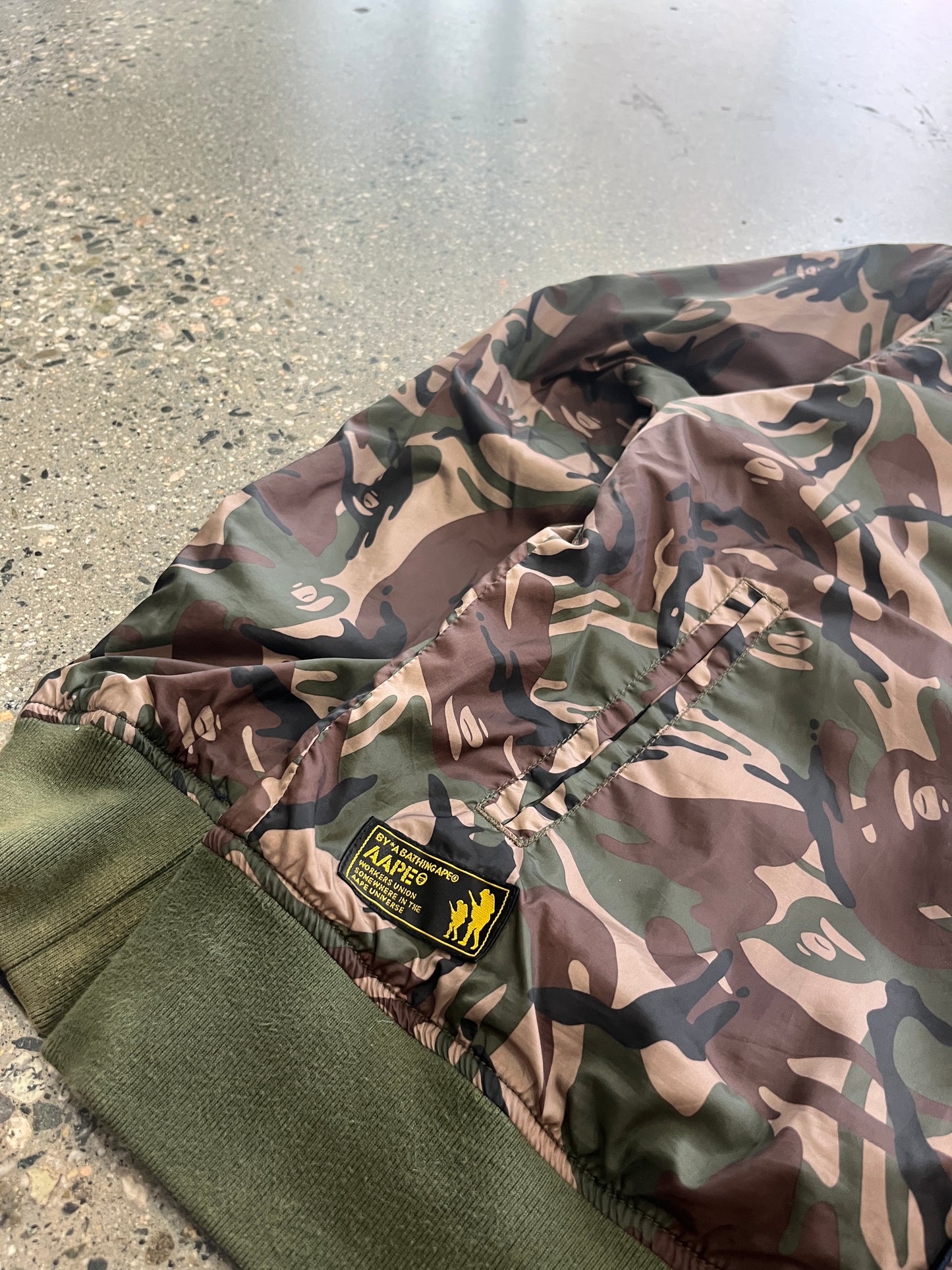 (L) AAPE REVERSIBLE Bomber Jacket