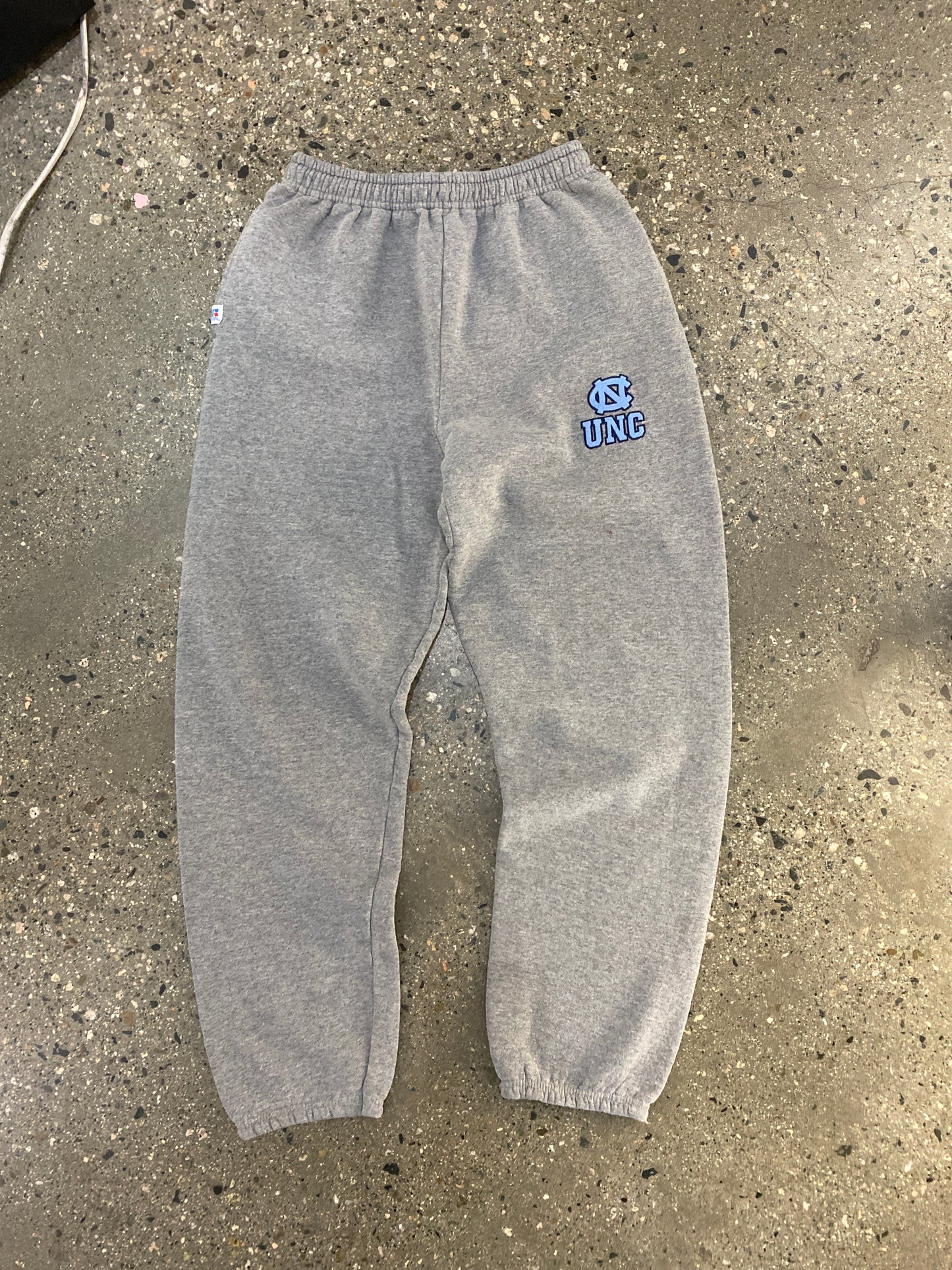 (L) 00s UNC russell sweats