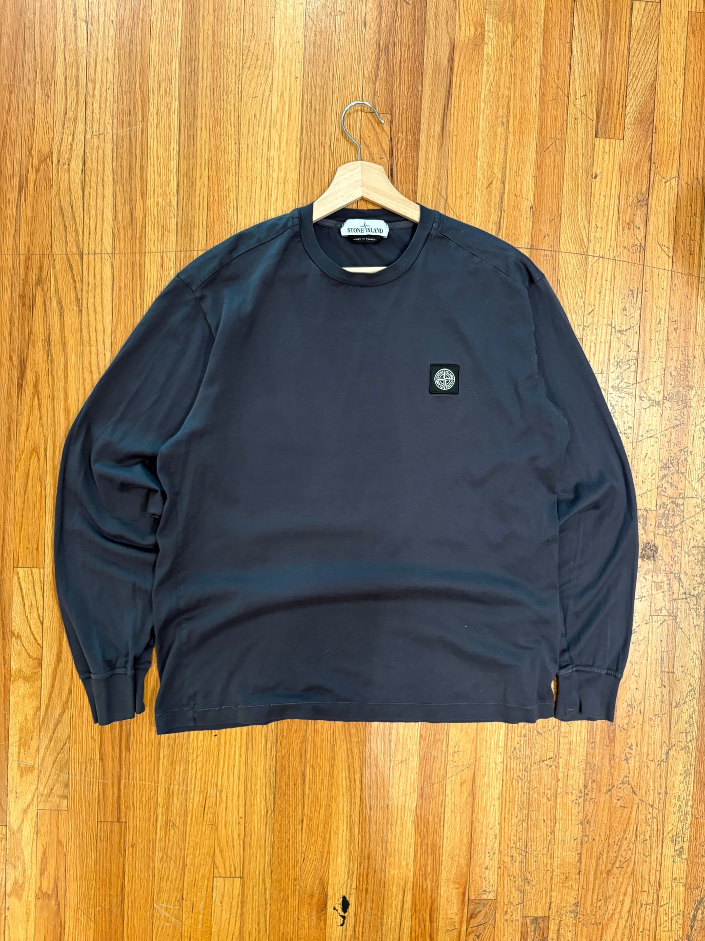 (L/XL) Stone Island Appliqué Logo Longsleeve