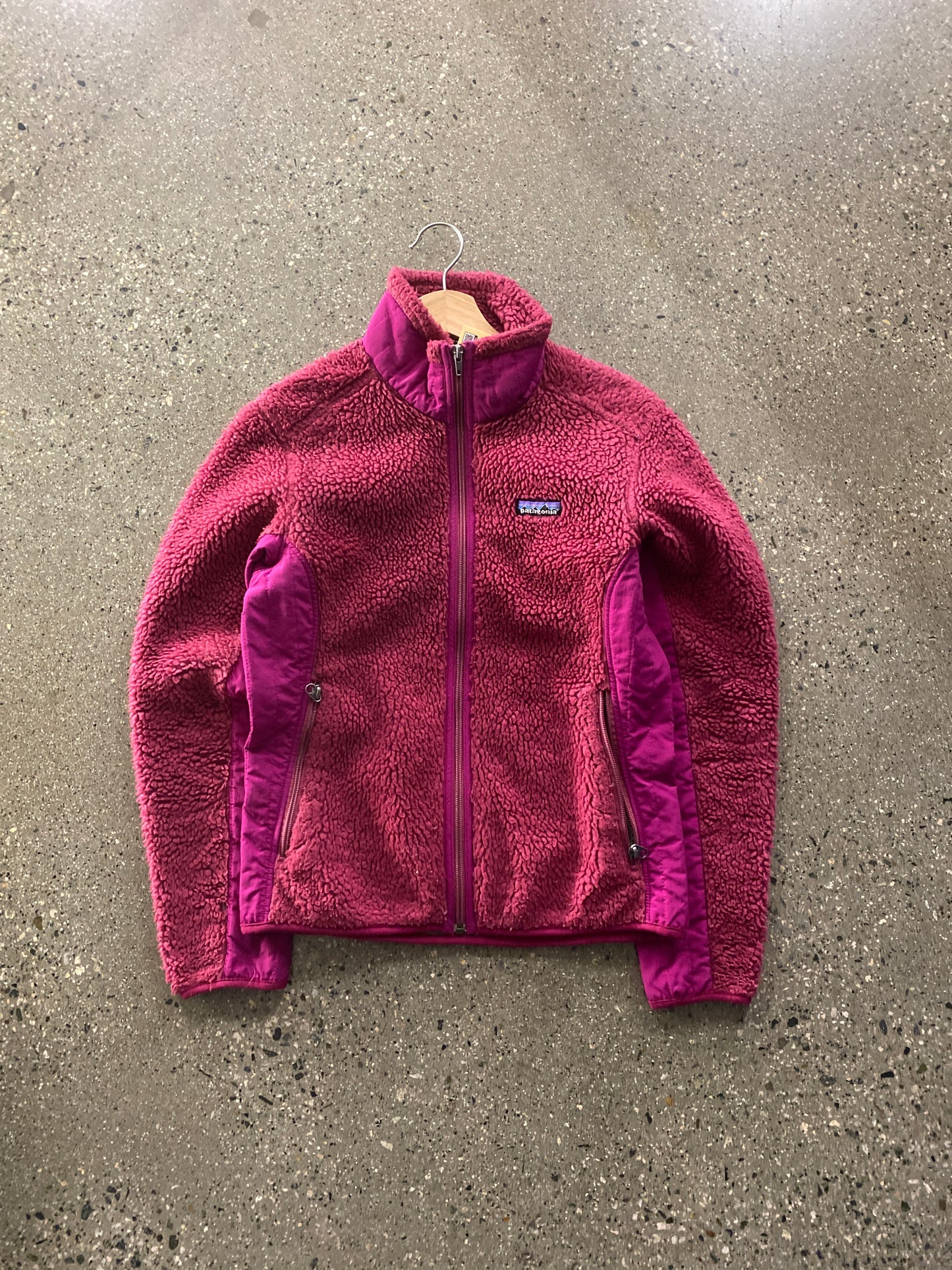 (Womens s)Patagonia Magenta Deep Pile Fleece