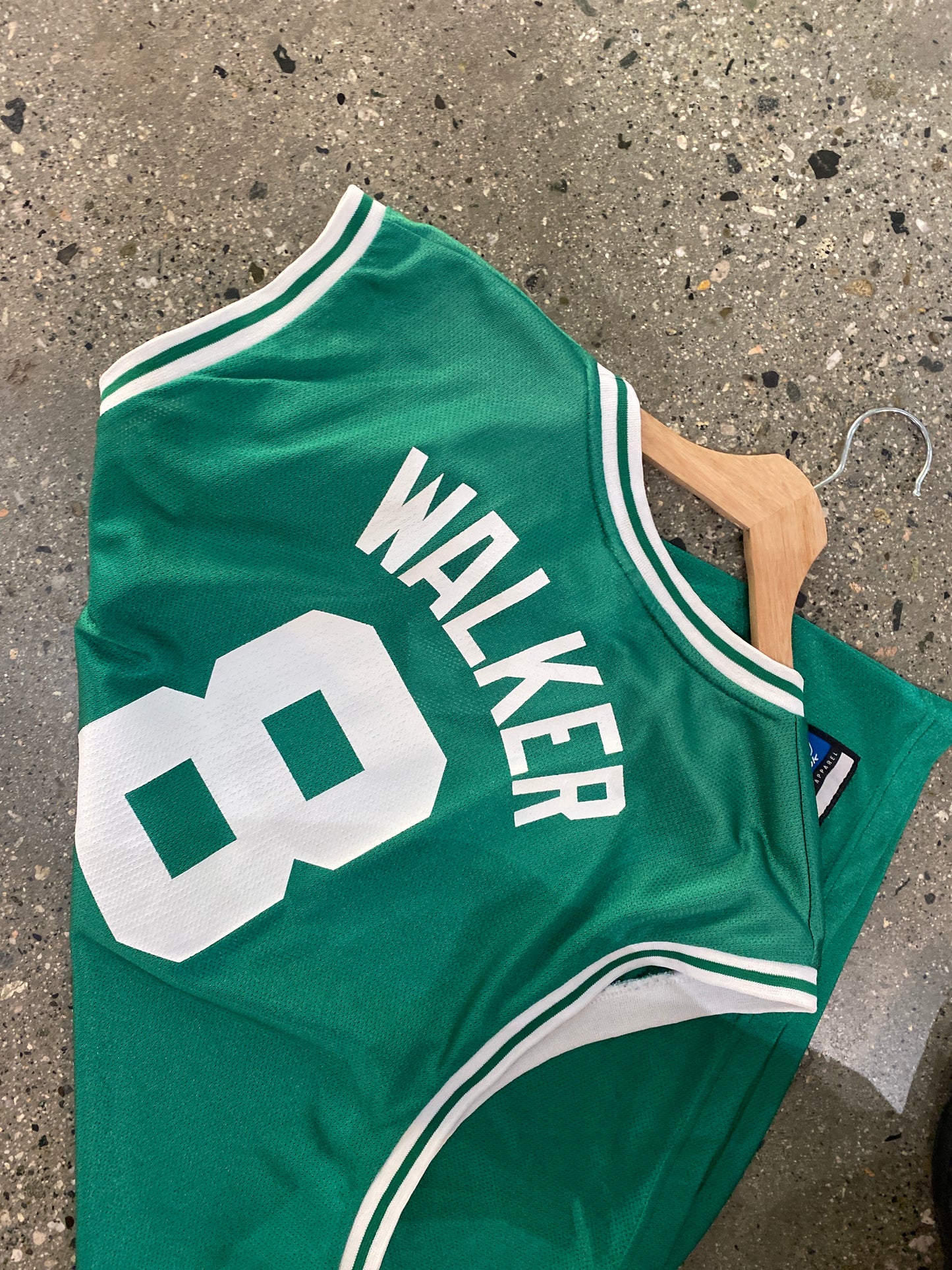 (L/XL) Boston Celtics Jersey