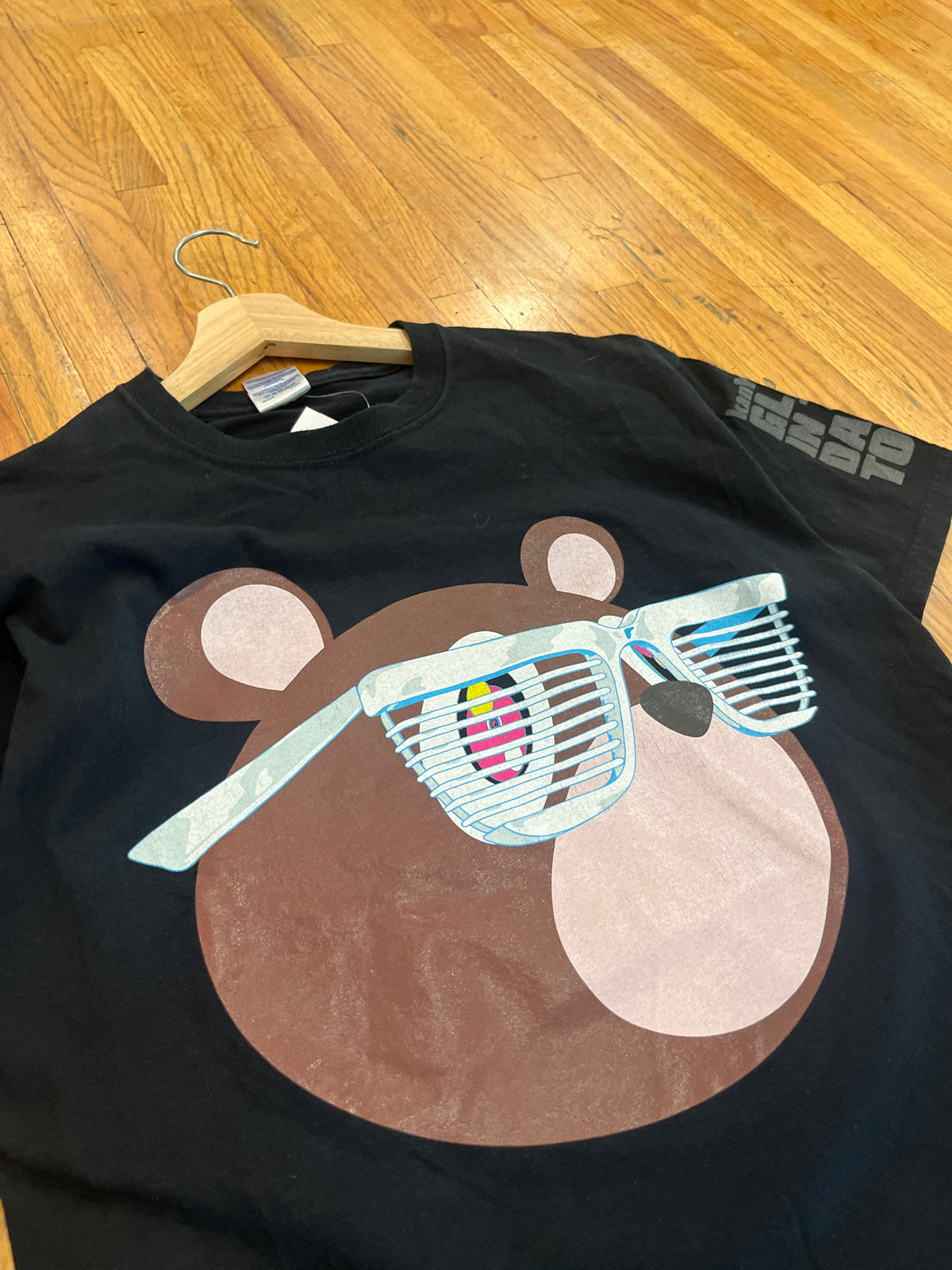 (L) 2007 Kanye West Glow in the Dark Tour Tee