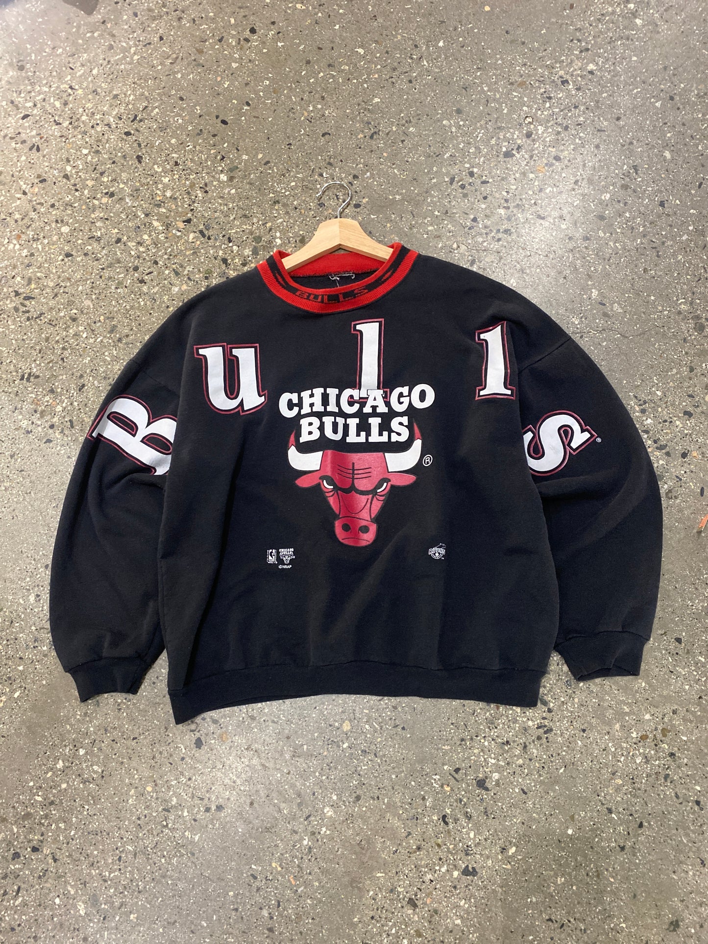 (S) 90s Chicago Bulls Script Crewneck