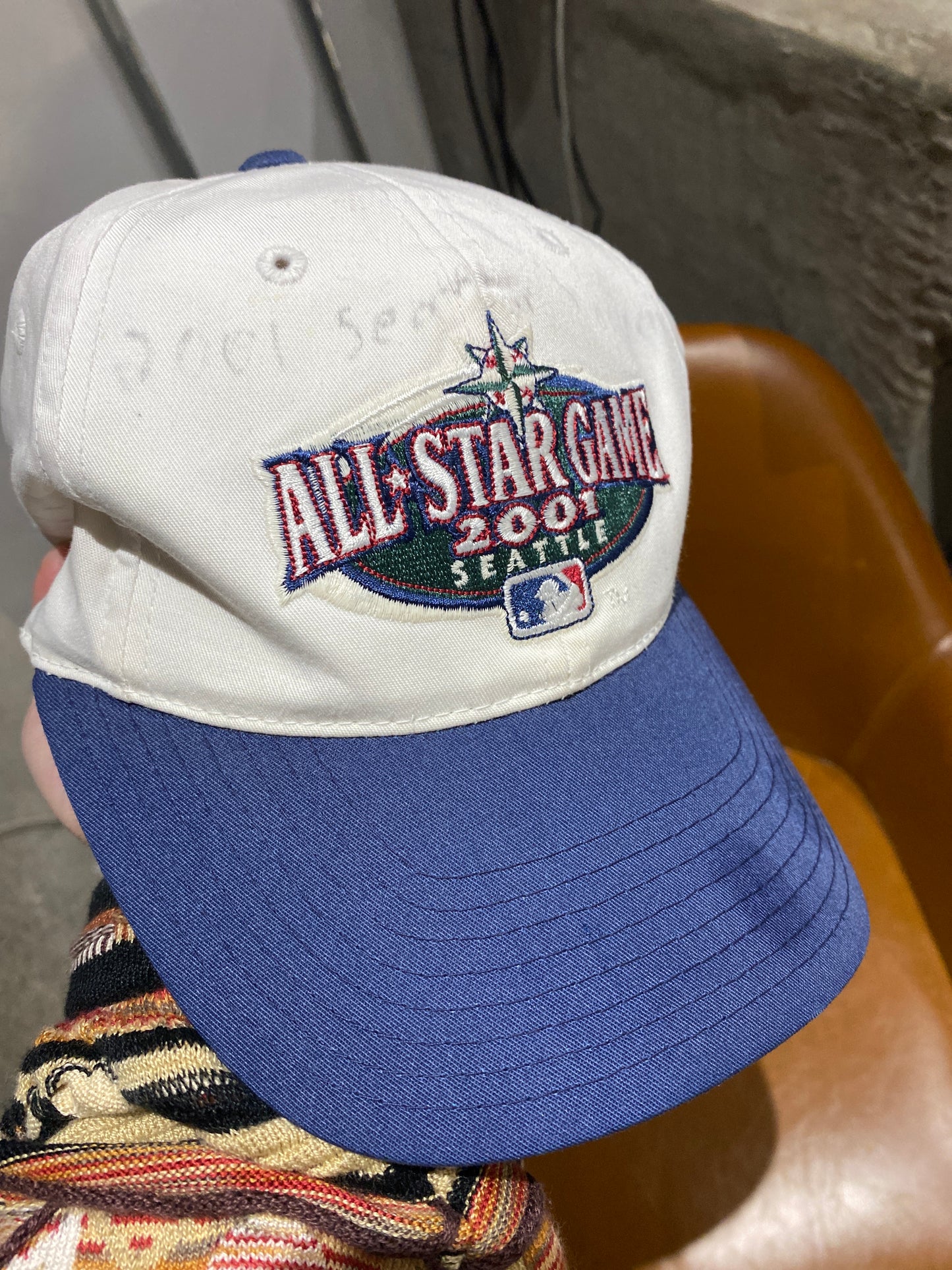 (OS) 2001 MLB ASG Hat ( As IS )