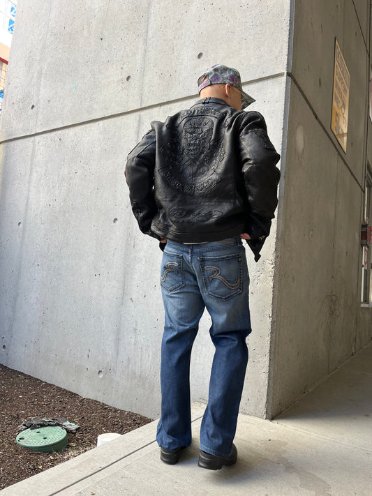 (35”) Baggy Rock & Republic Denim