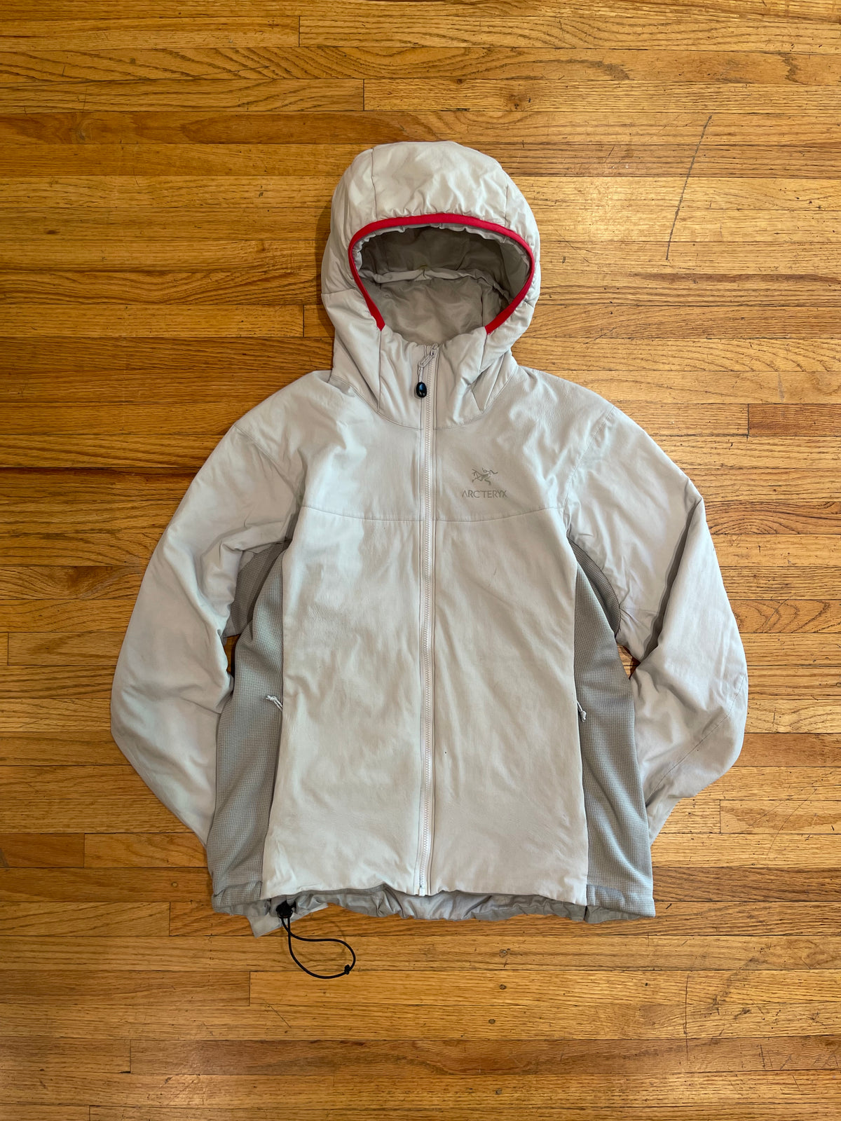 (Women’s L) Arc’teryx Cool Grey Atom Hoody