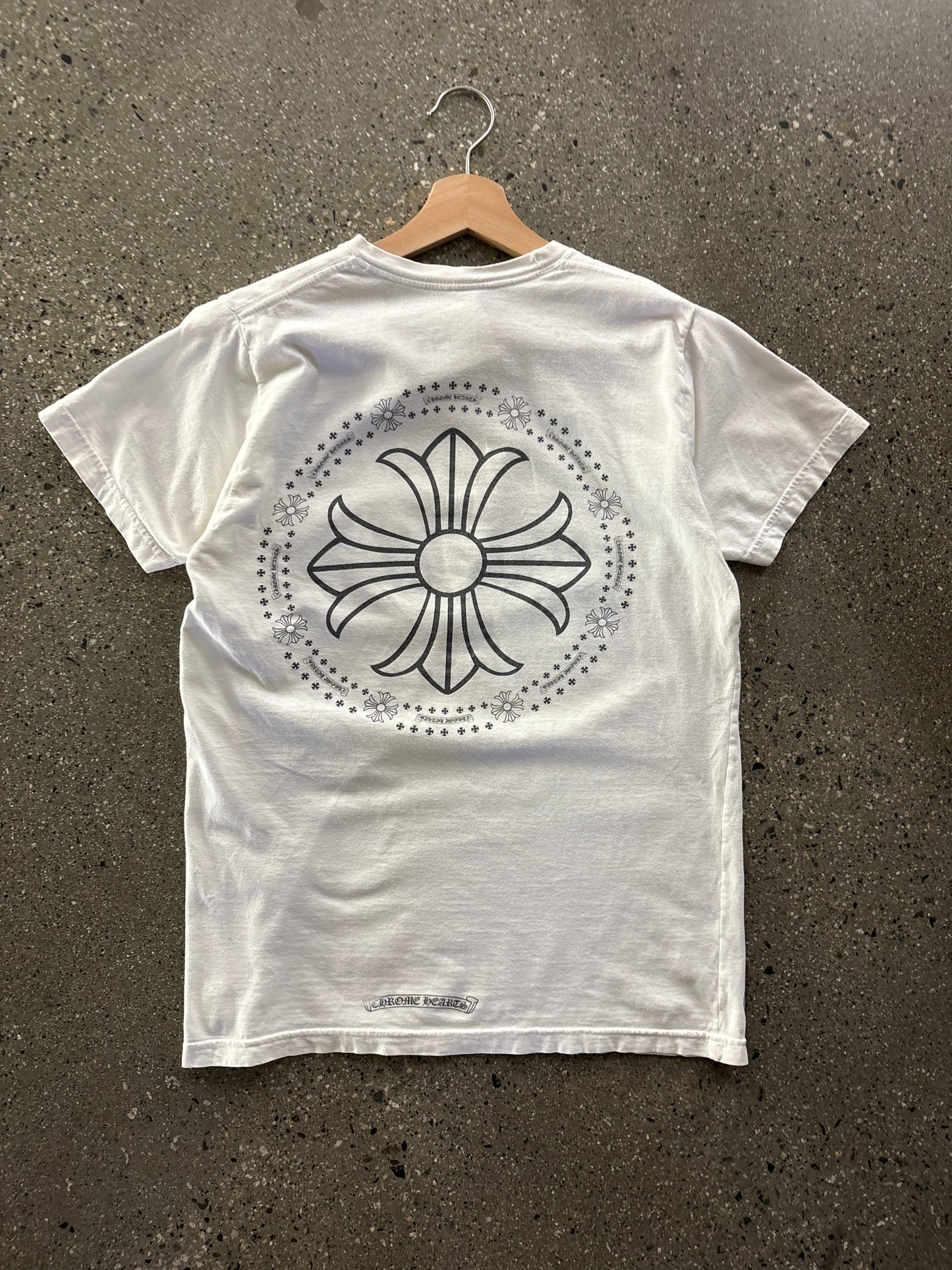 (M) 2010 White Cross Chrome Hearts Tee
