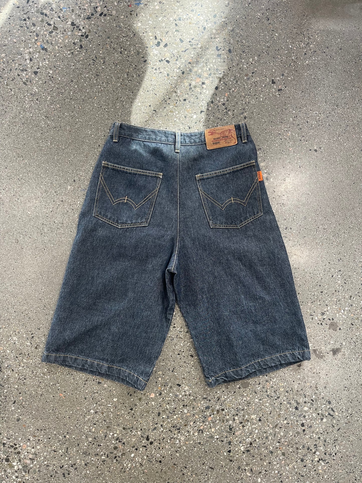 (29”) Baggy Dark Raw Style Denim Jorts
