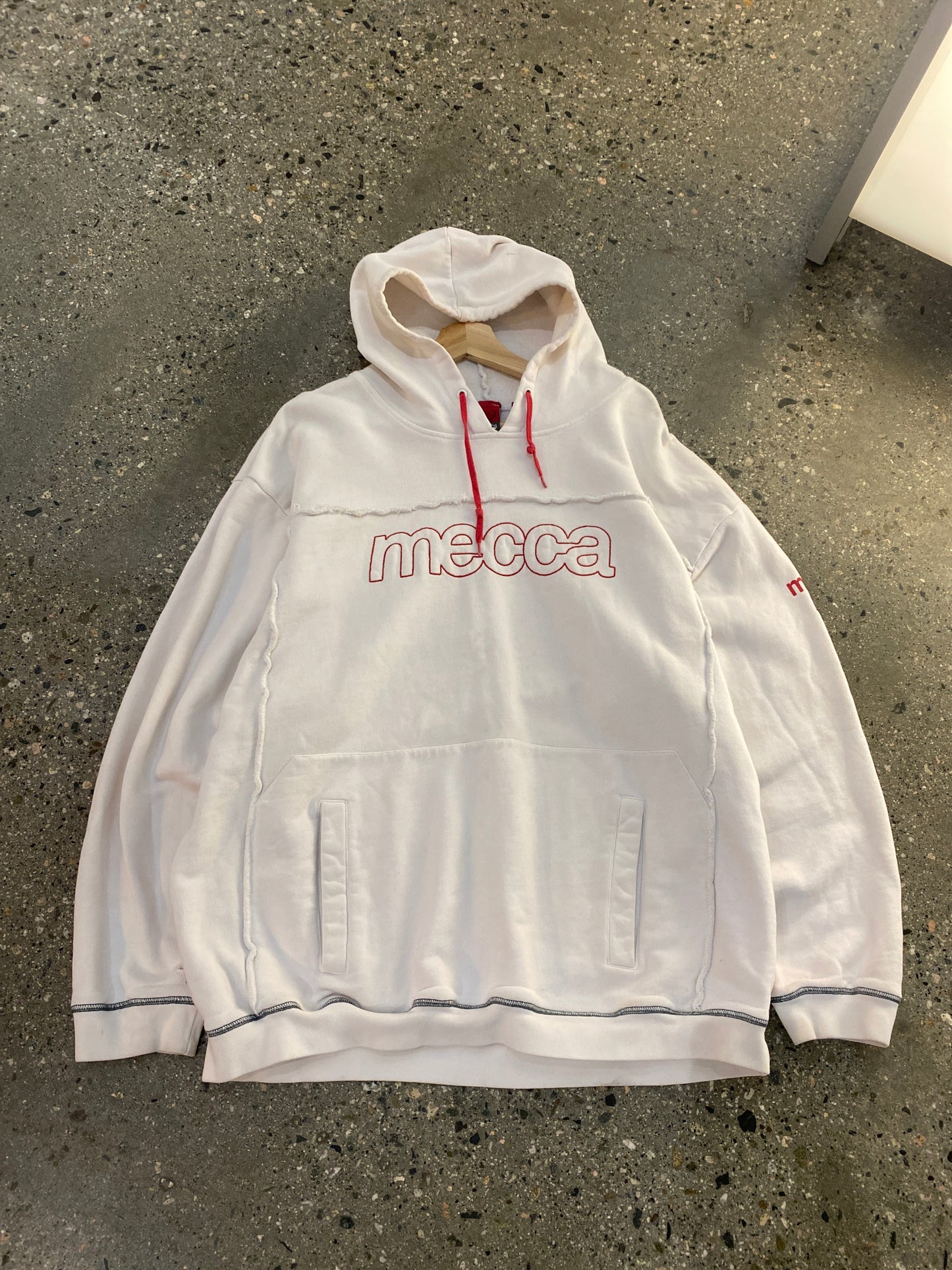 (2X) Bf83 - Mecca hoodie