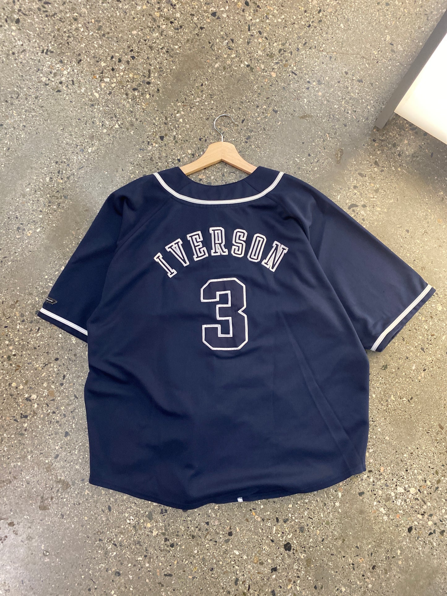 (L/XL) Allen Iverson Baseball Jersey