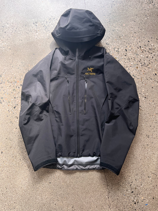 (M) Arcteryx Alpha SV 24K Edition