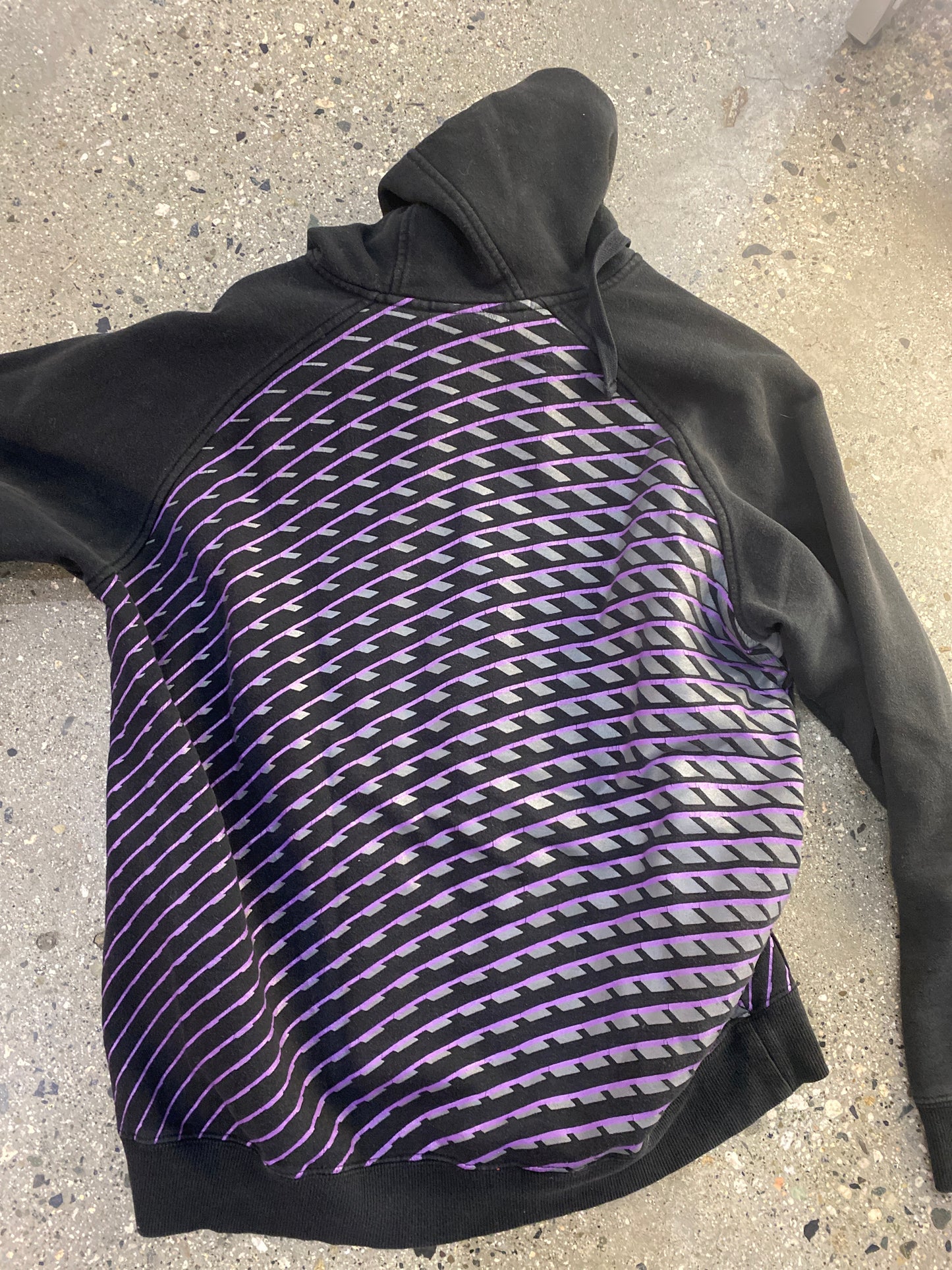 (S) 1461-ZP-BK-L Oakley Zip up