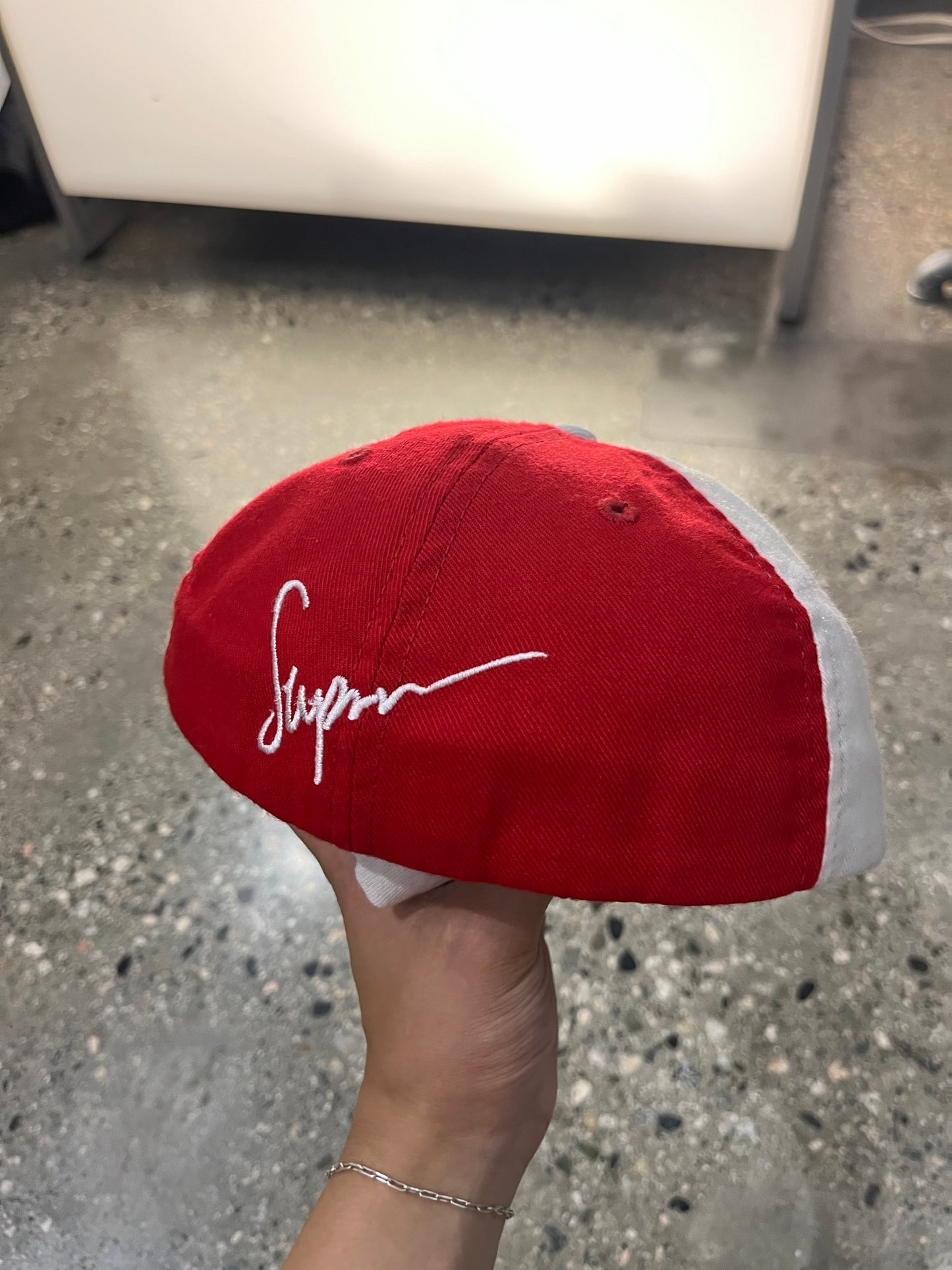 (56.2cm) 90's Supreme Made In USA Baseball Hat