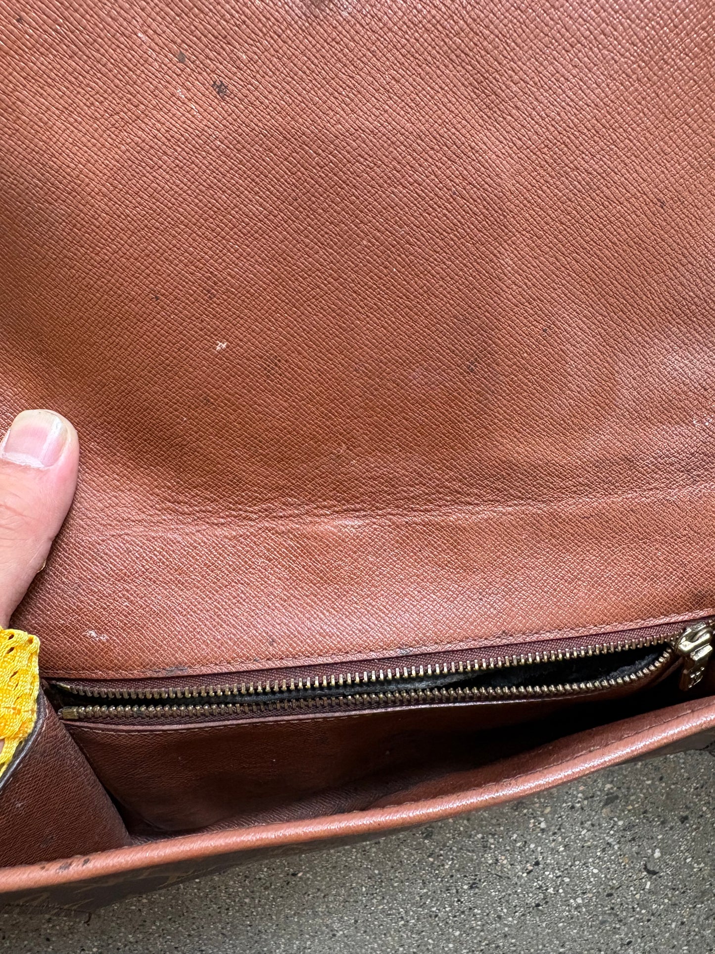 Louis Vuitton Monogram Bordeaux Clutch ( Missing Crossbody Strap )