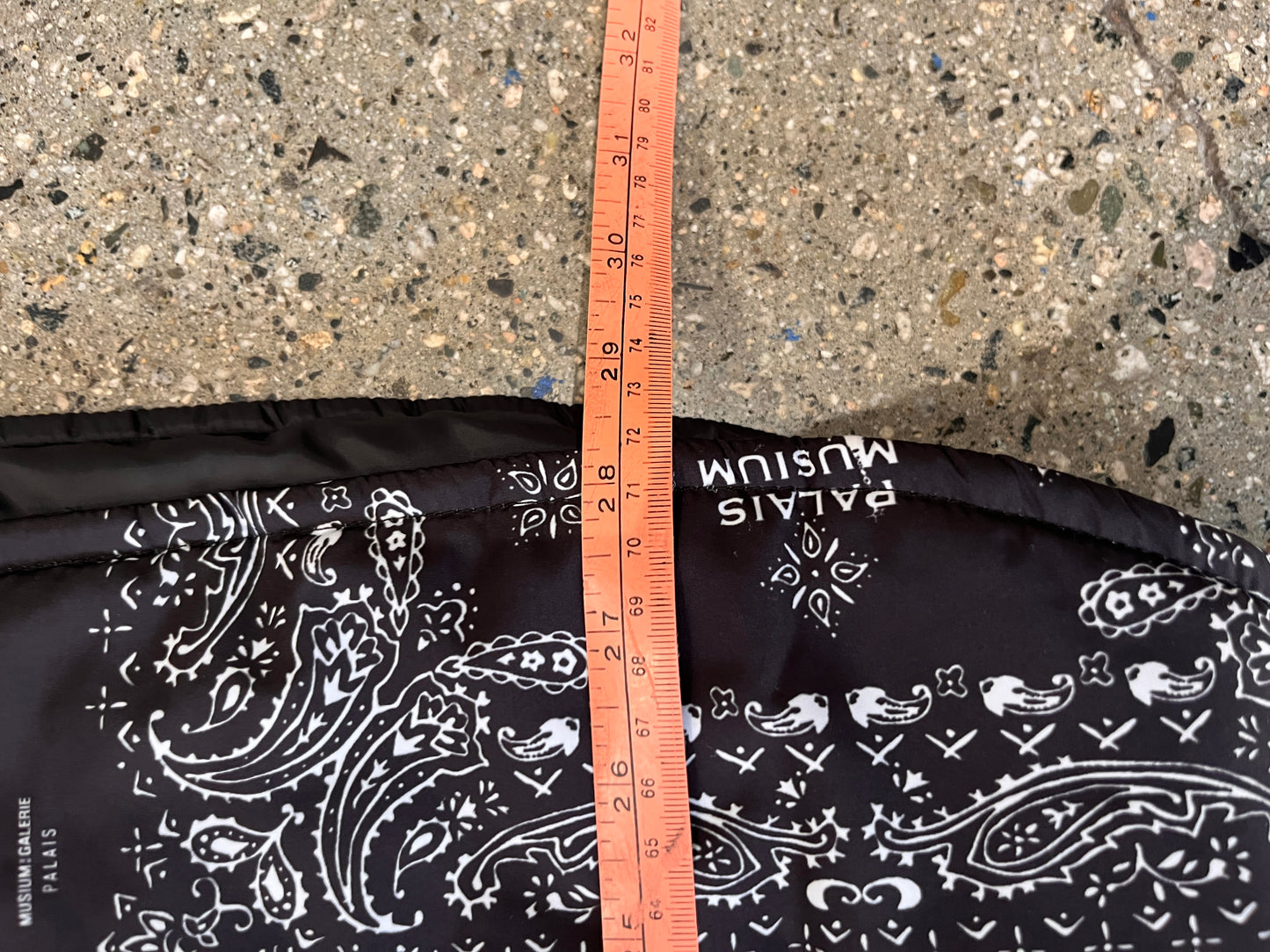 (L/XL) Musium Div. Puffer All Over Print