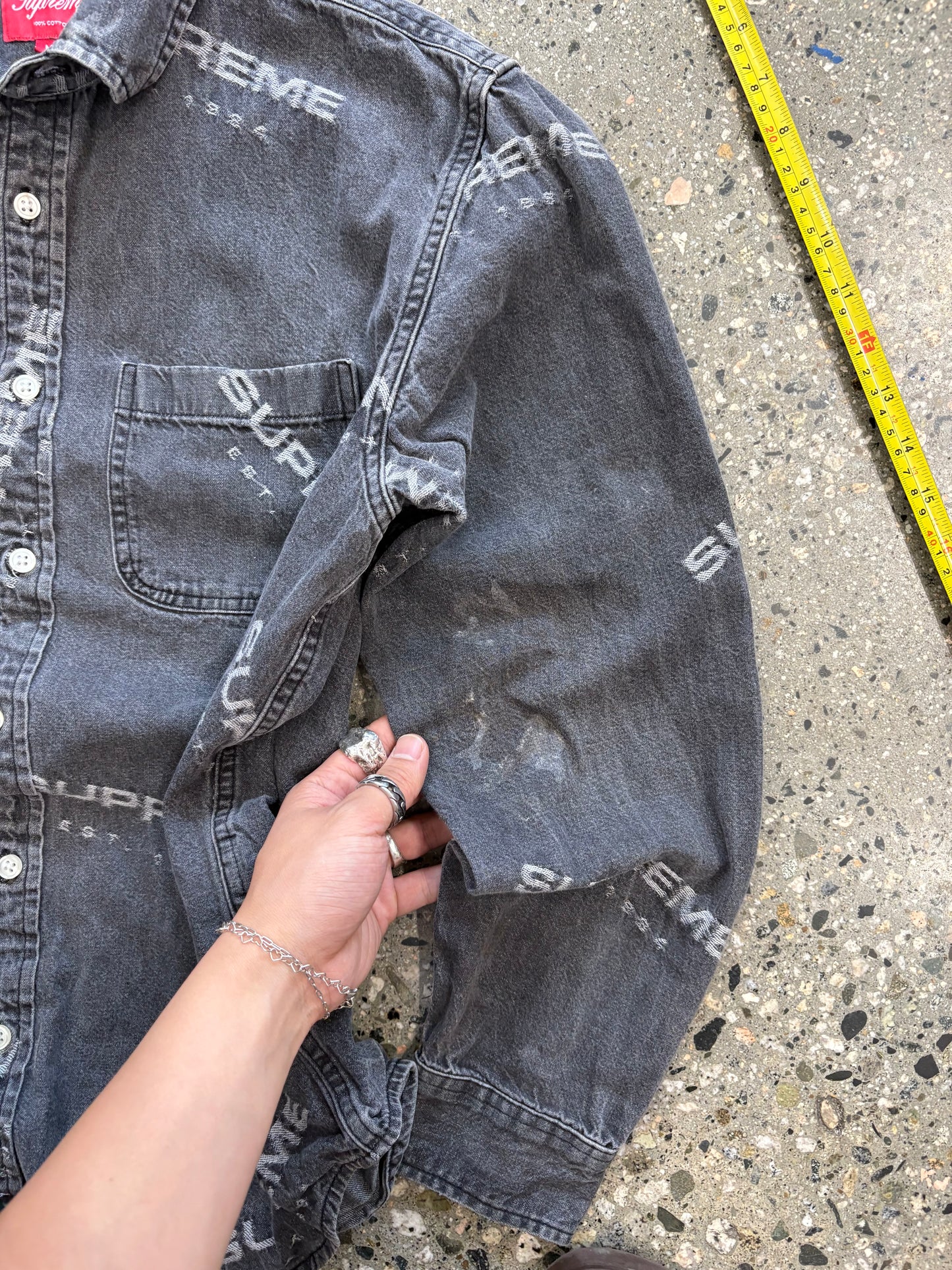 (S) Supreme Script Button up
