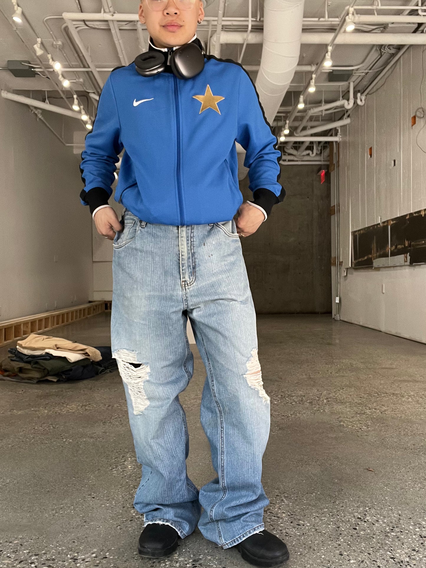 (36”) Distressed Baggy Phat Farm Denim