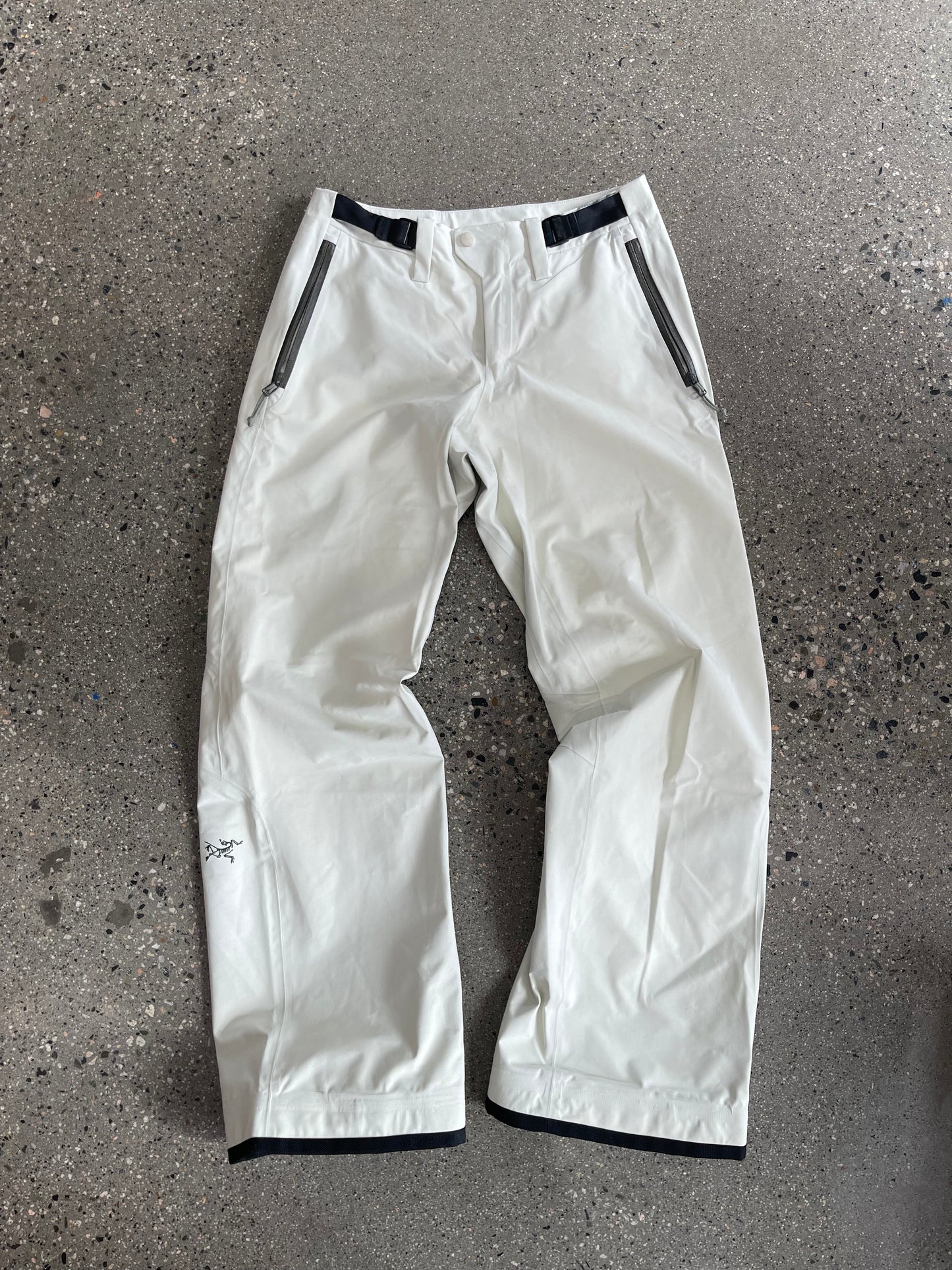 (Womens S / 27”) Arcteryx Snowpants Goretex