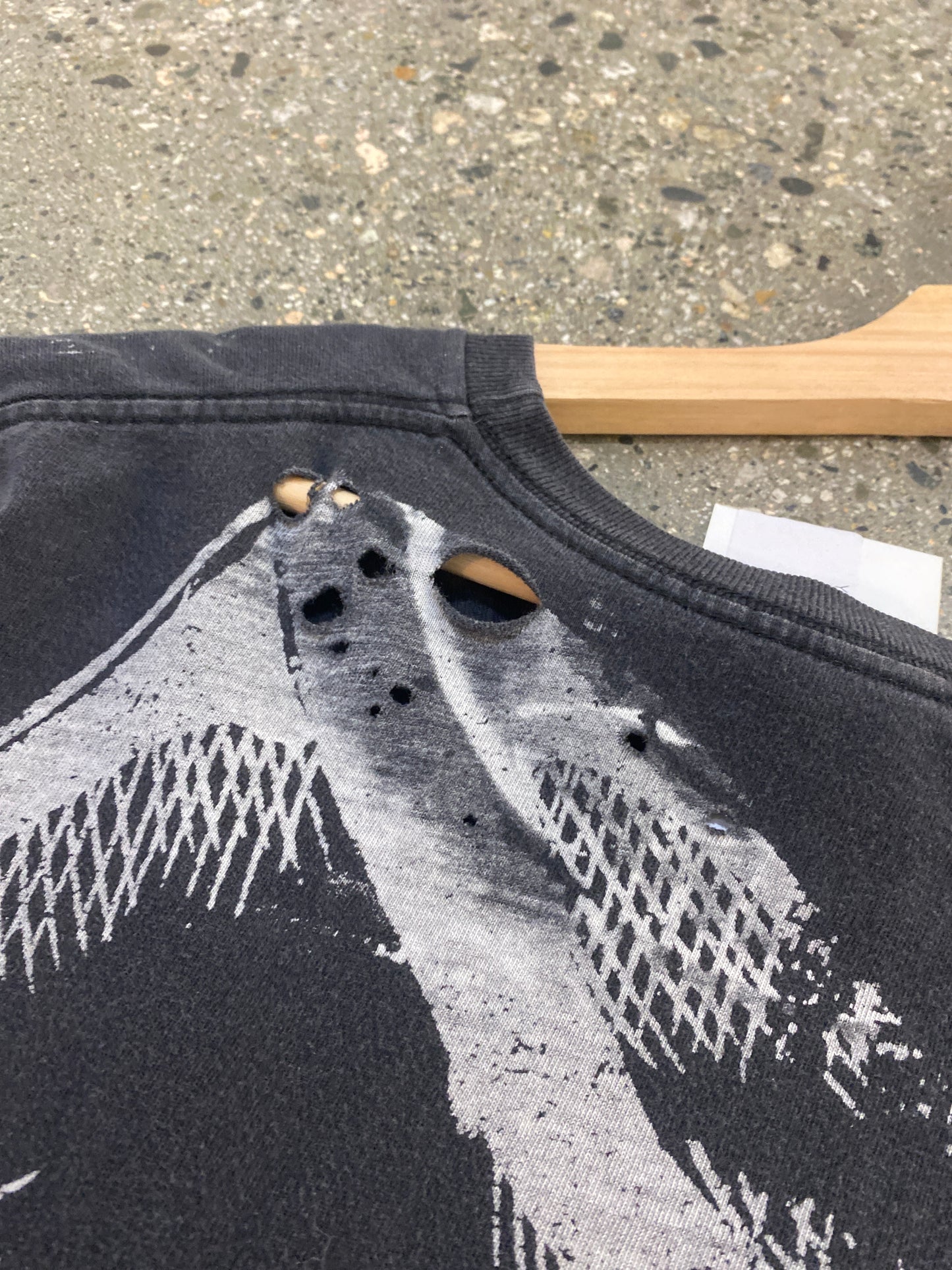 (xl/2x) Y2K Graphic Tee AOP ( as is )