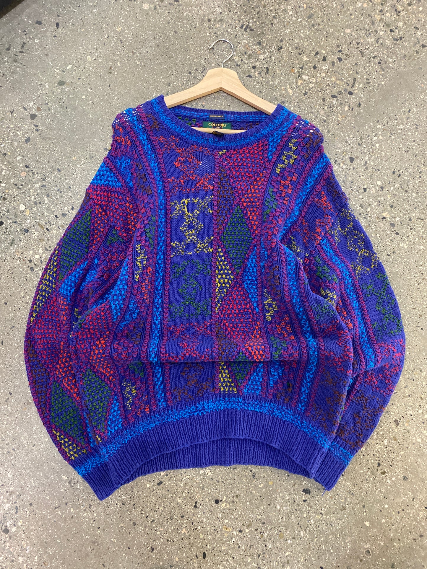 (L) Alexander Julian Vibrant Colorful Texture Knit