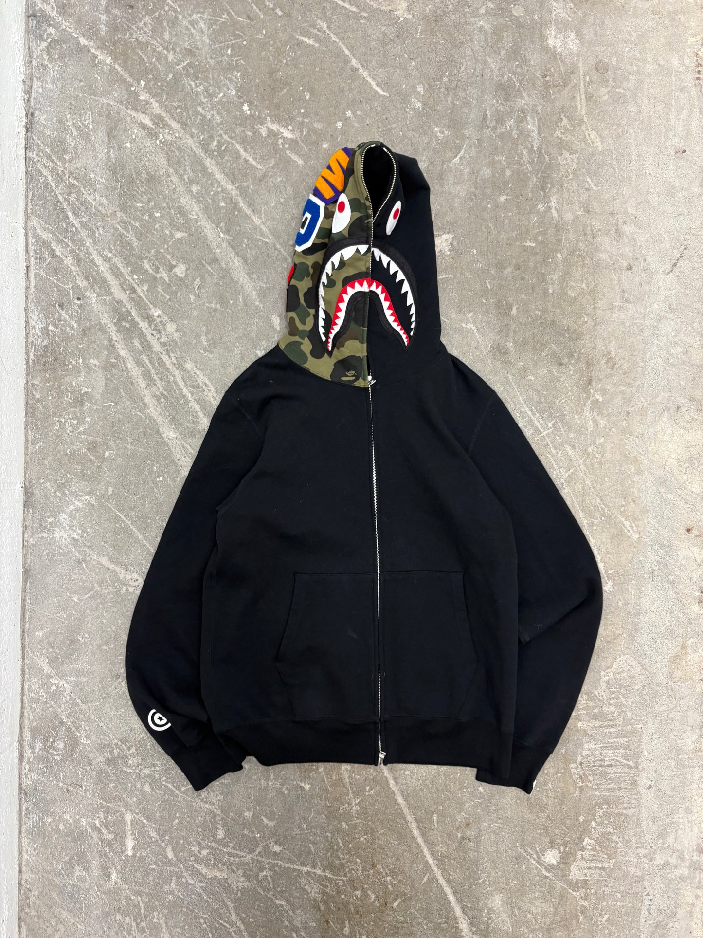 (L) Bape Shark Full Zip up