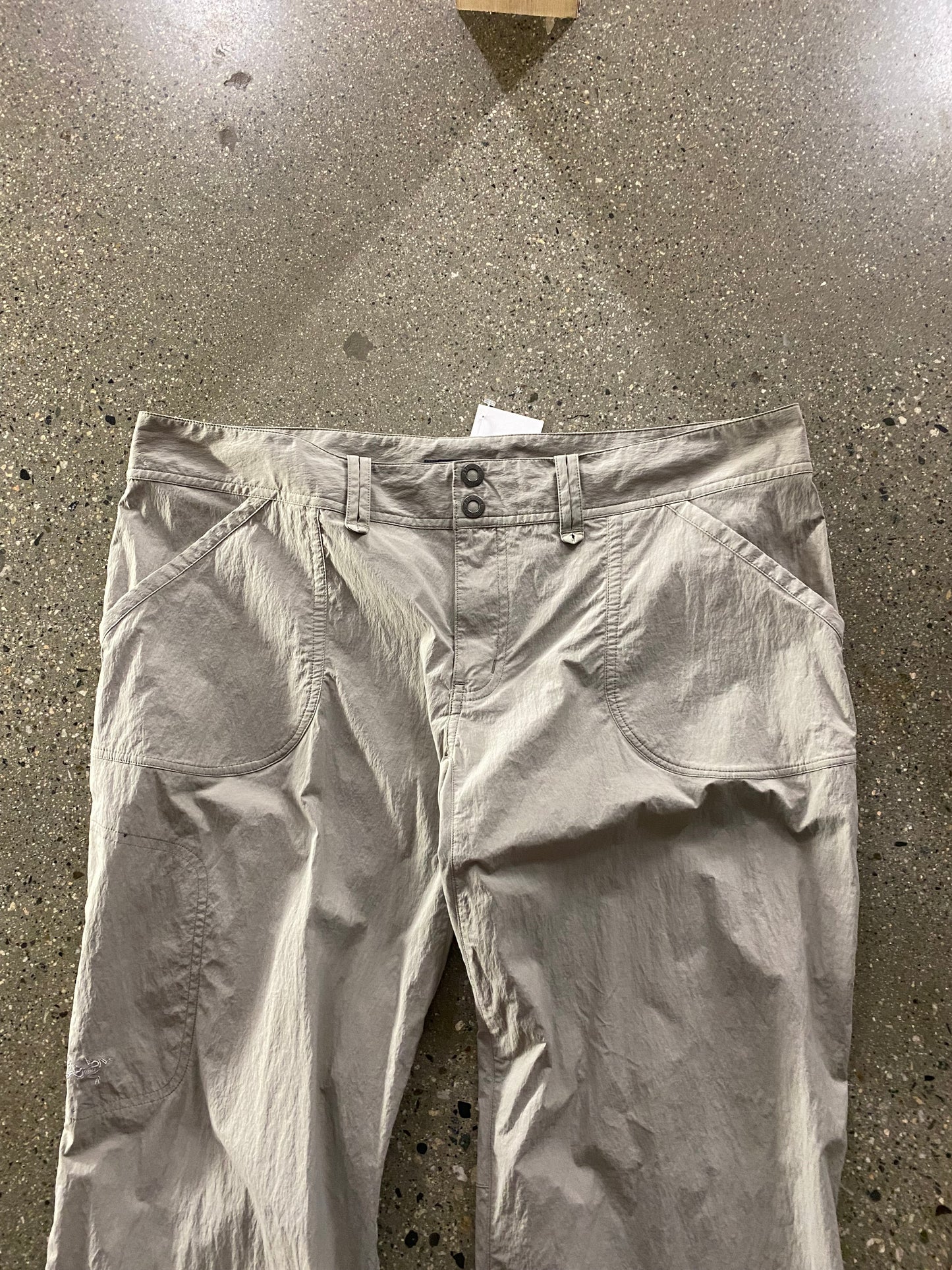 (34”) Arc’teryx Nylon Pants