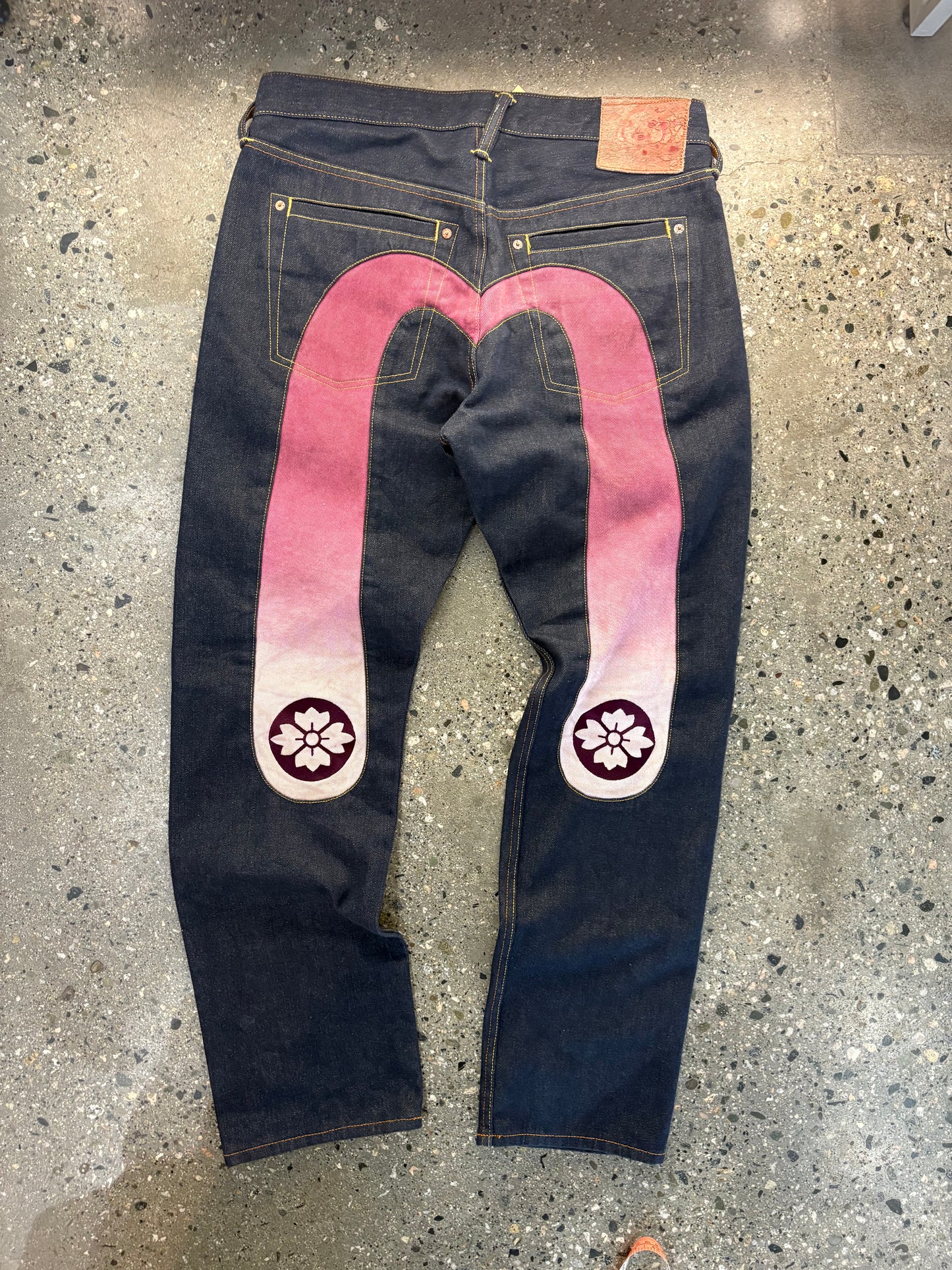 (34/34”) Evisu Gradient Daicock Selvedge Jeans