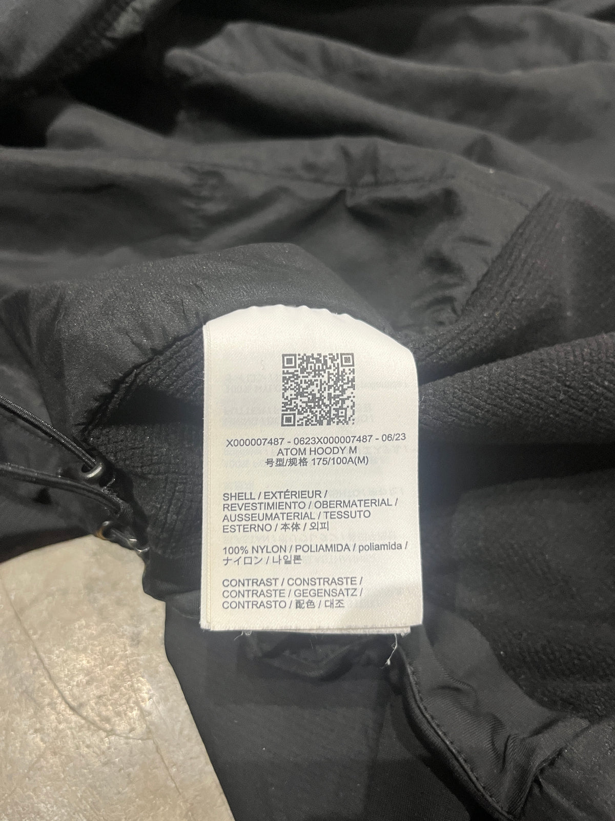 (M) Arc’teryx Atom Hoodie Black