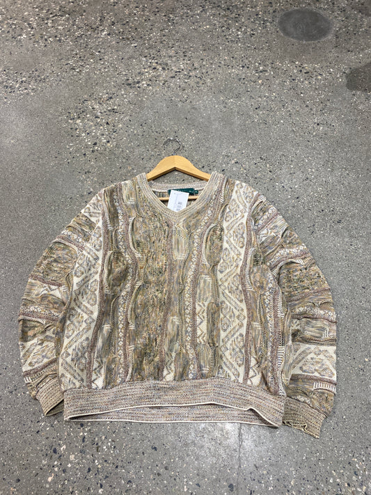 (M/L) Tundra V Neck Coogi Style 3D Knit