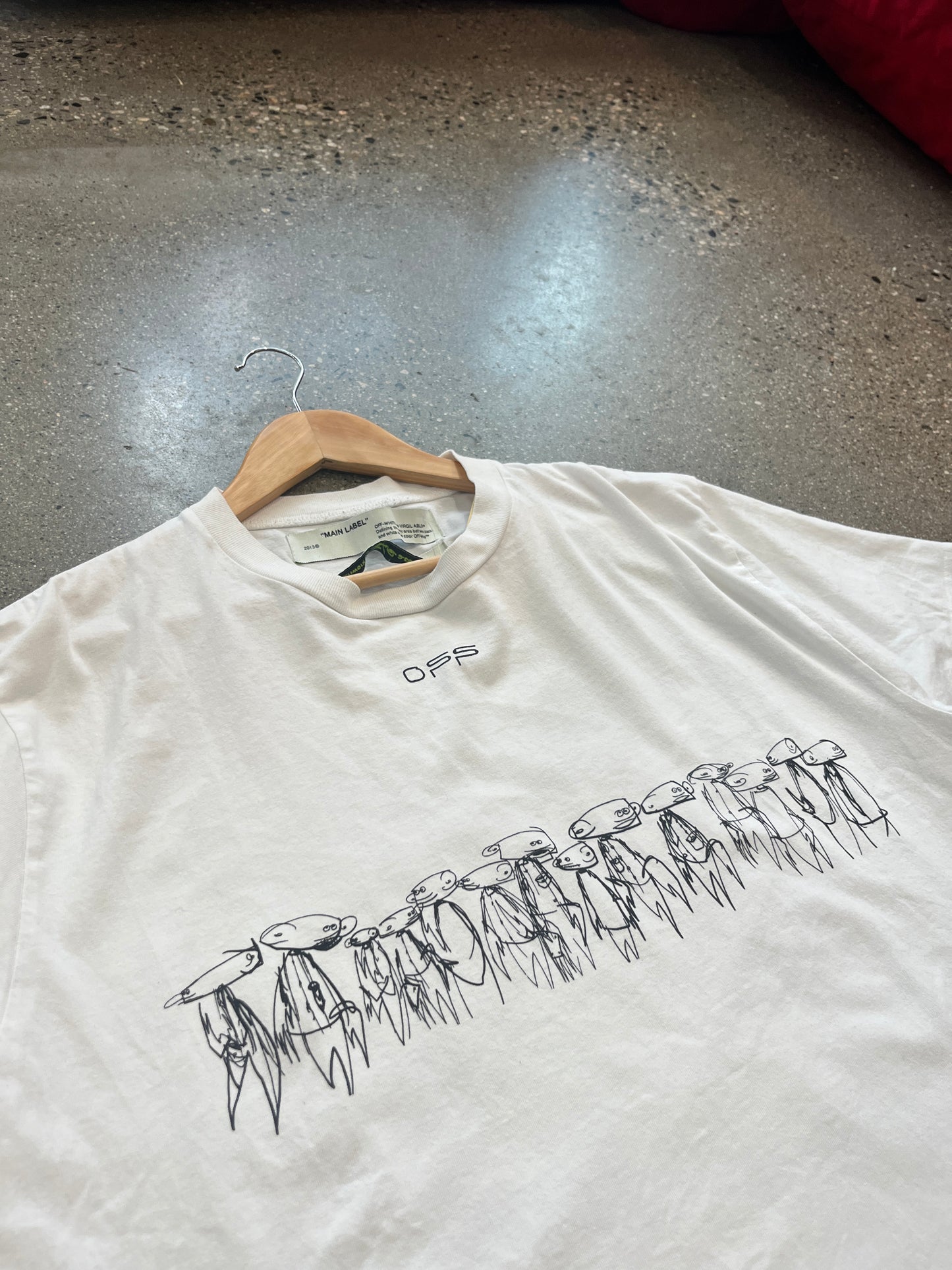 (L) Offwhite x Futura Atoms Tee