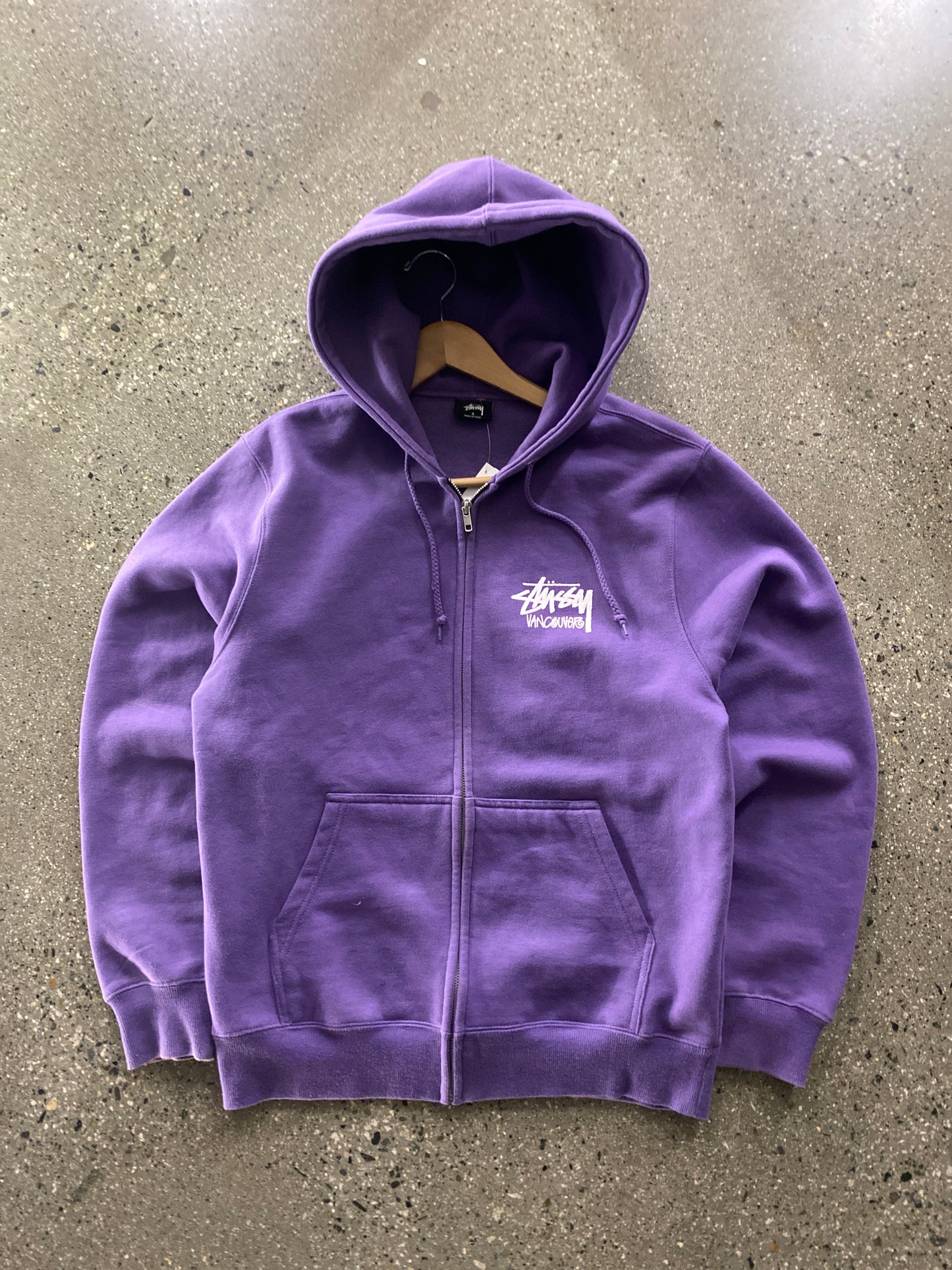 (S) Stussy Purple Vancouver Chapter Zip Up ( some oil stains )
