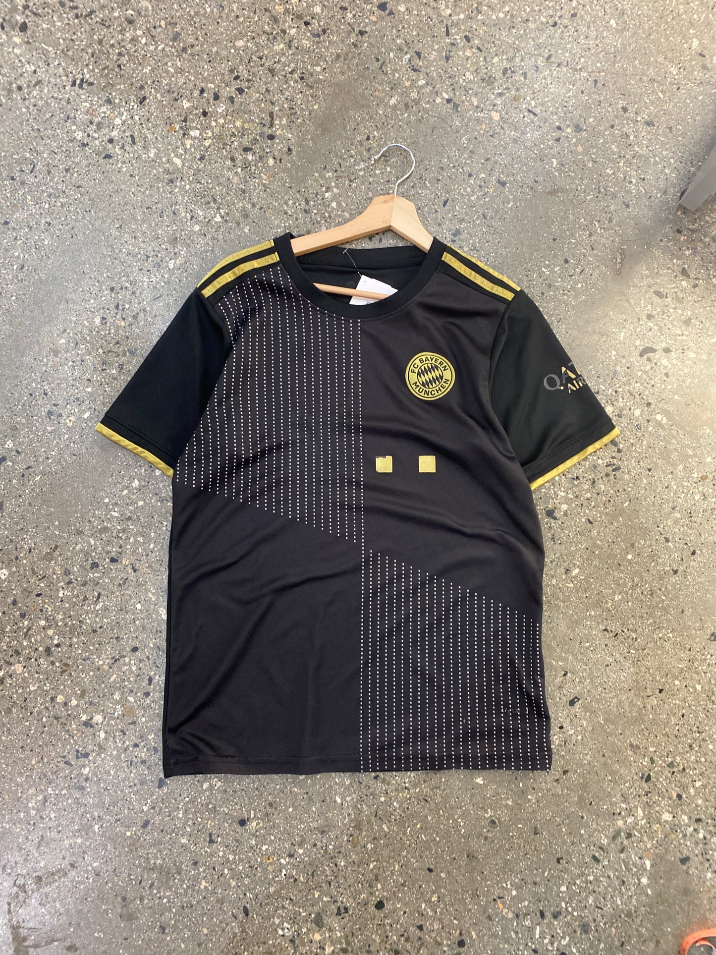 (s/m) FC Bayern munchen kit